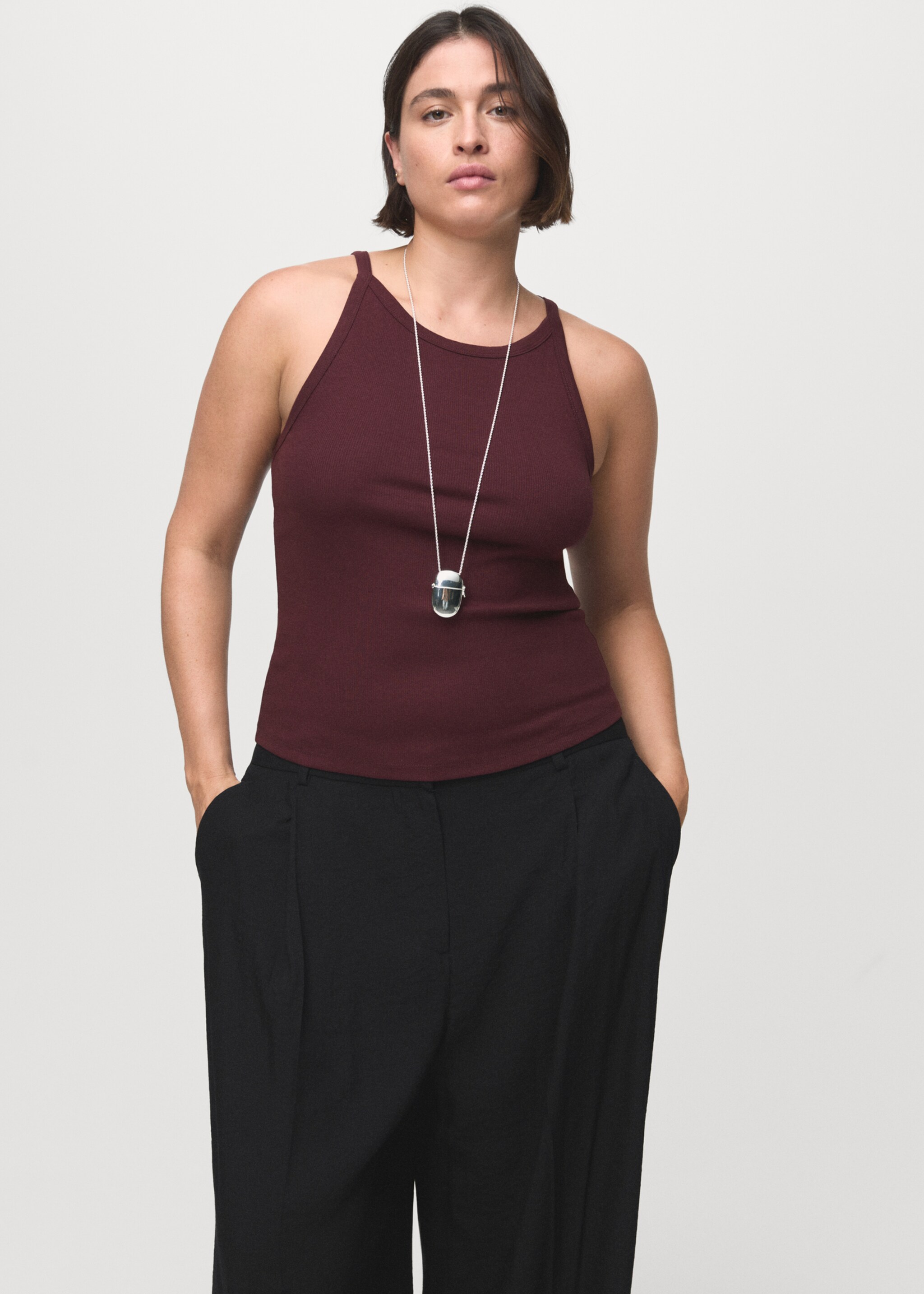 Wide leg pleated trousers - Details of the article 5, Black. Ref: 17071515-00.