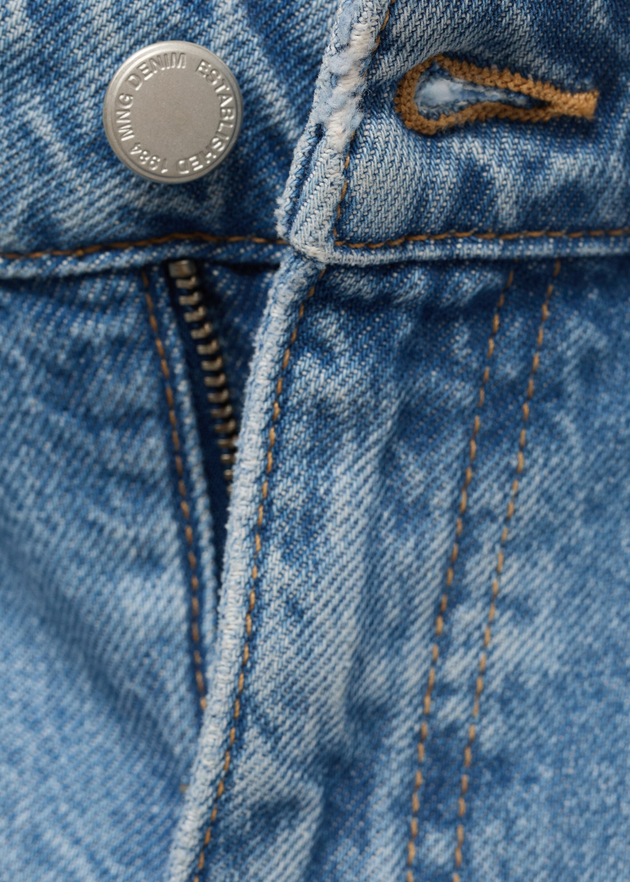 High-waist straight-fit denim shorts - Details of the article 0
