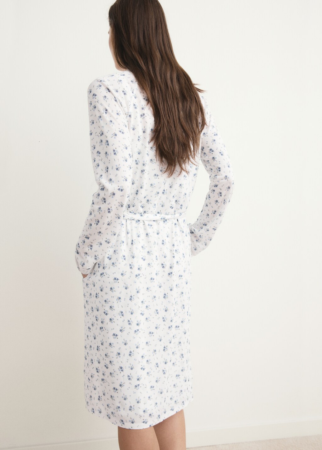 Floral-print dressing gown with lace trim - image 3