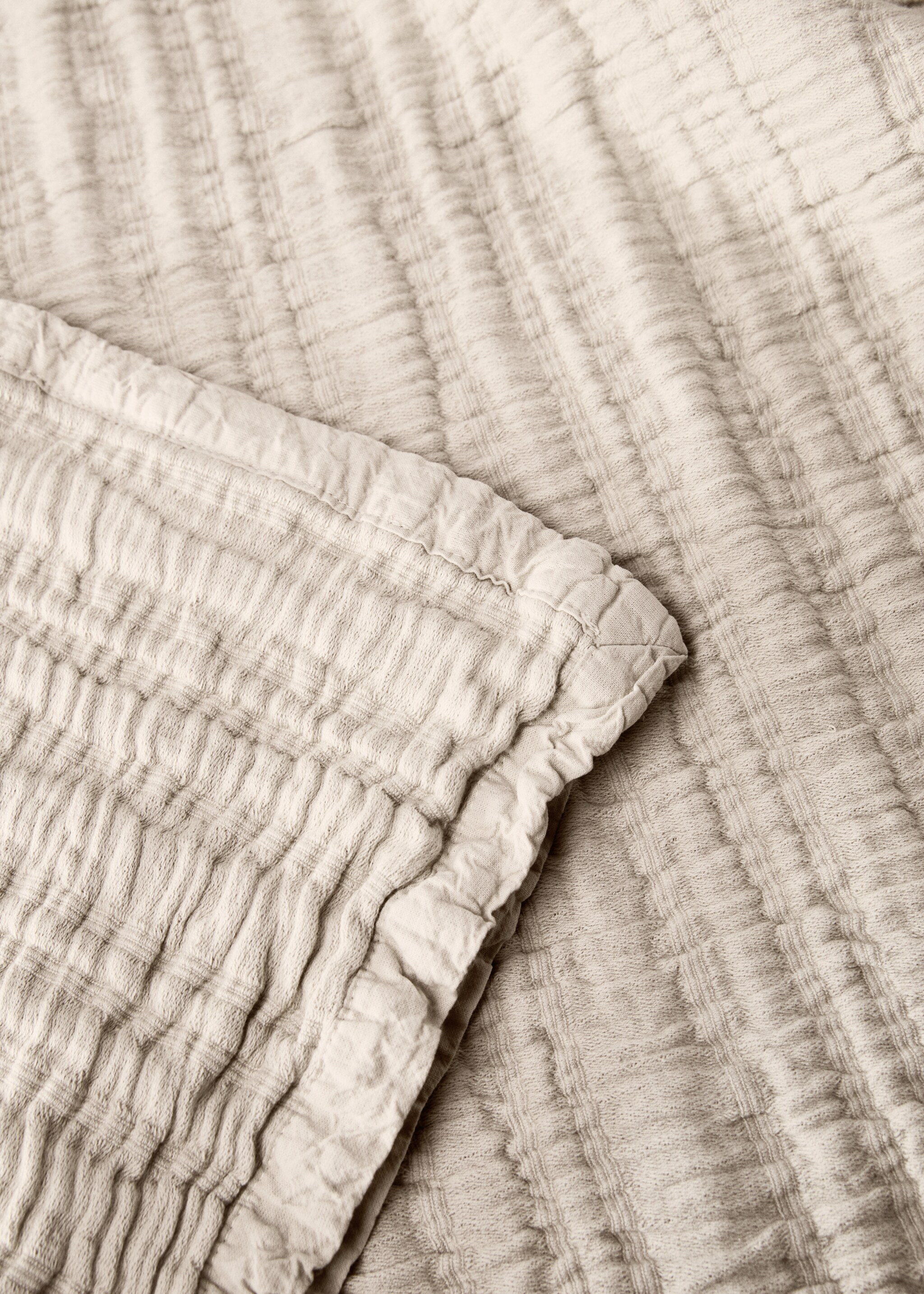 Cotton jacquard striped bedspread for 130/150 cm bed - Details of the article 2