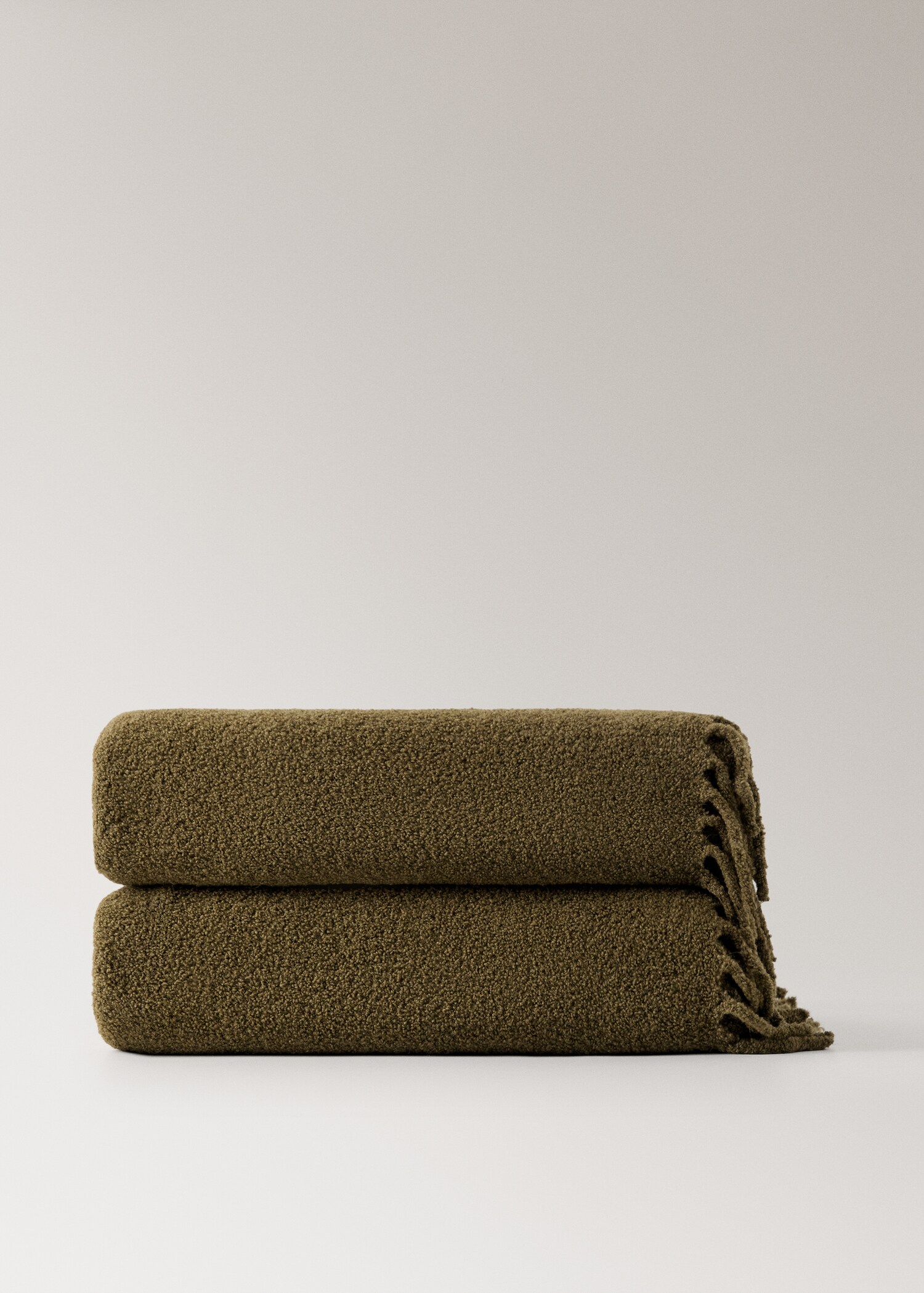 Bouclé effect wool blanket - Article without model