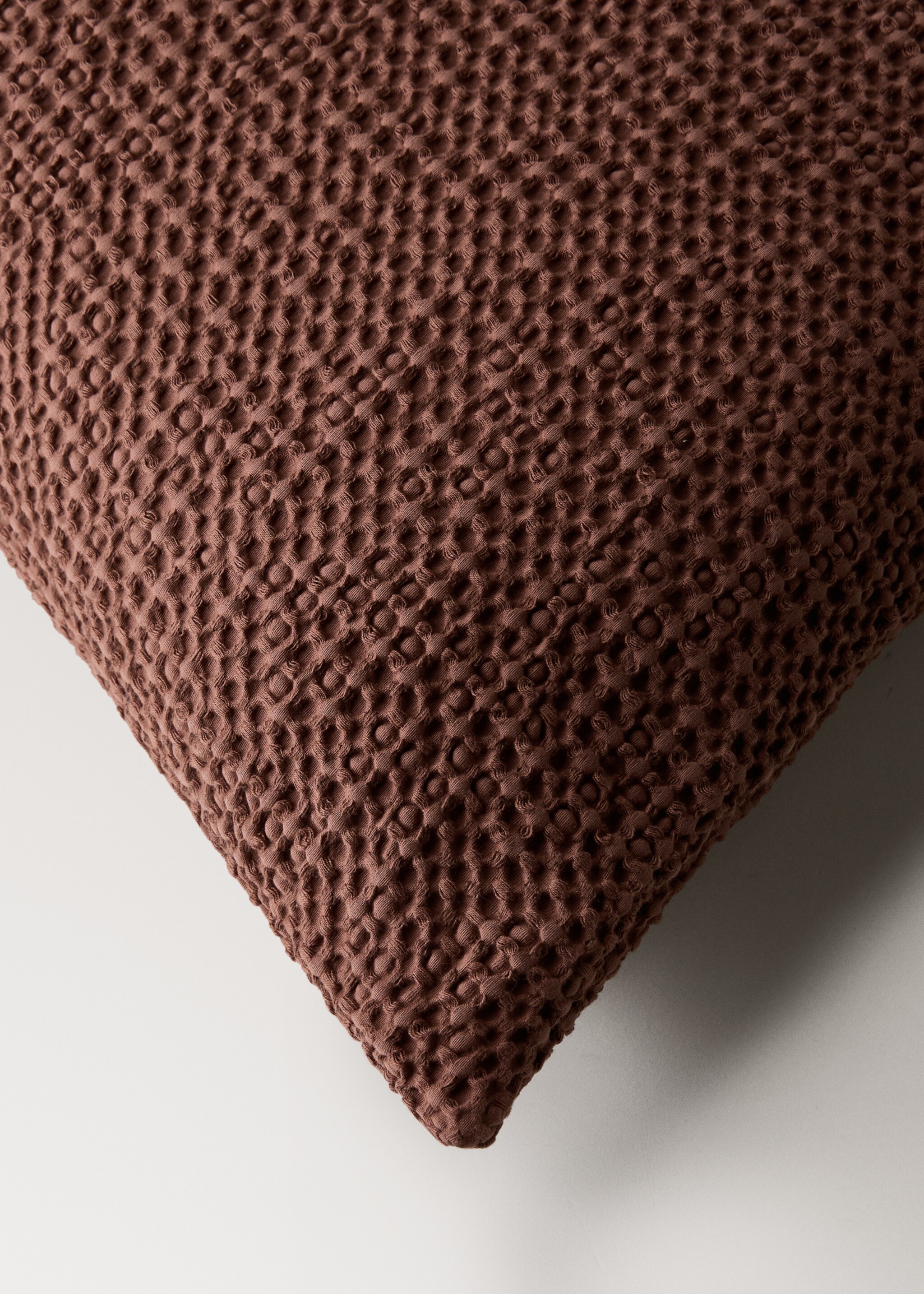 Bed cushion cas formen - Details of the article 2, Burnt Orange. Ref: 17071531-00.
