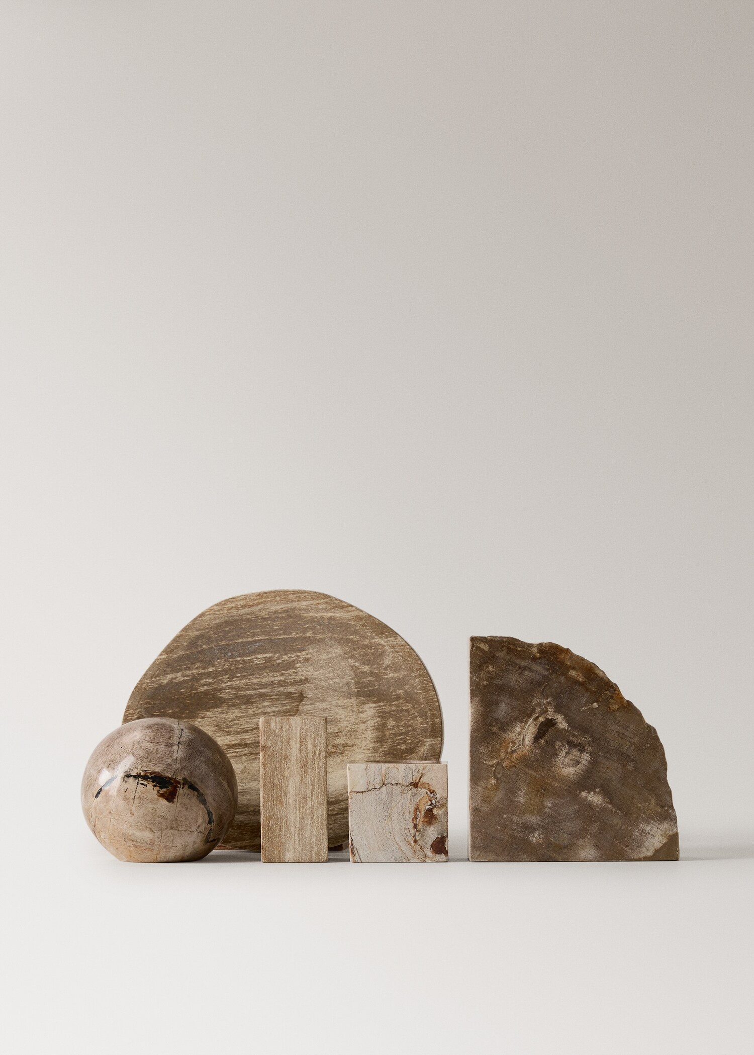 Petrified wood candle holder - Details of the article 4