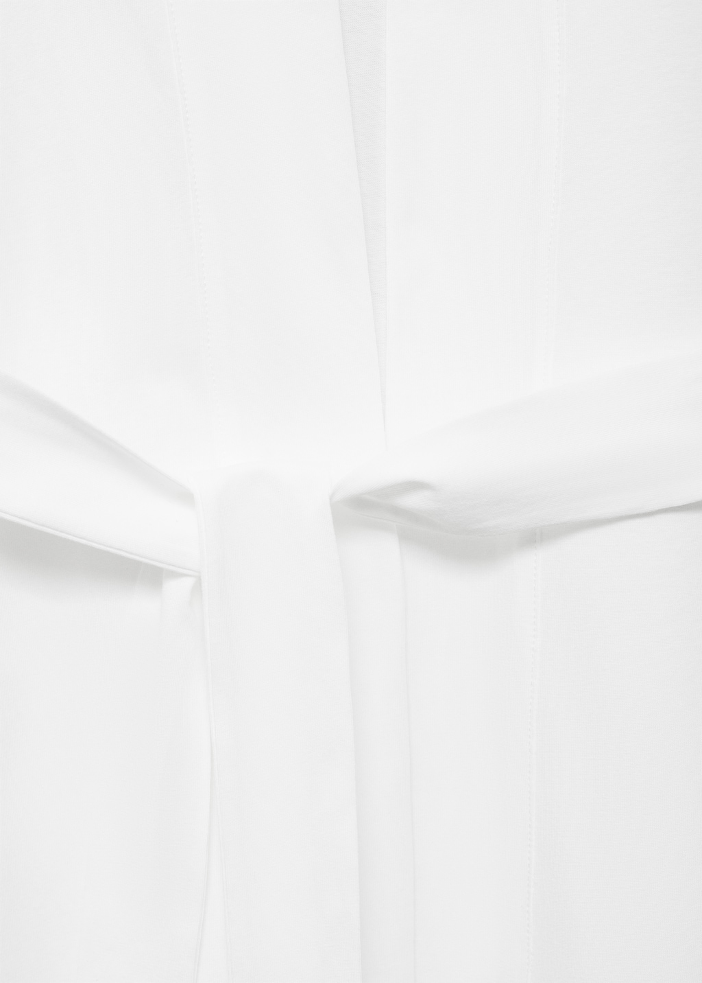 Cotton robe with lace