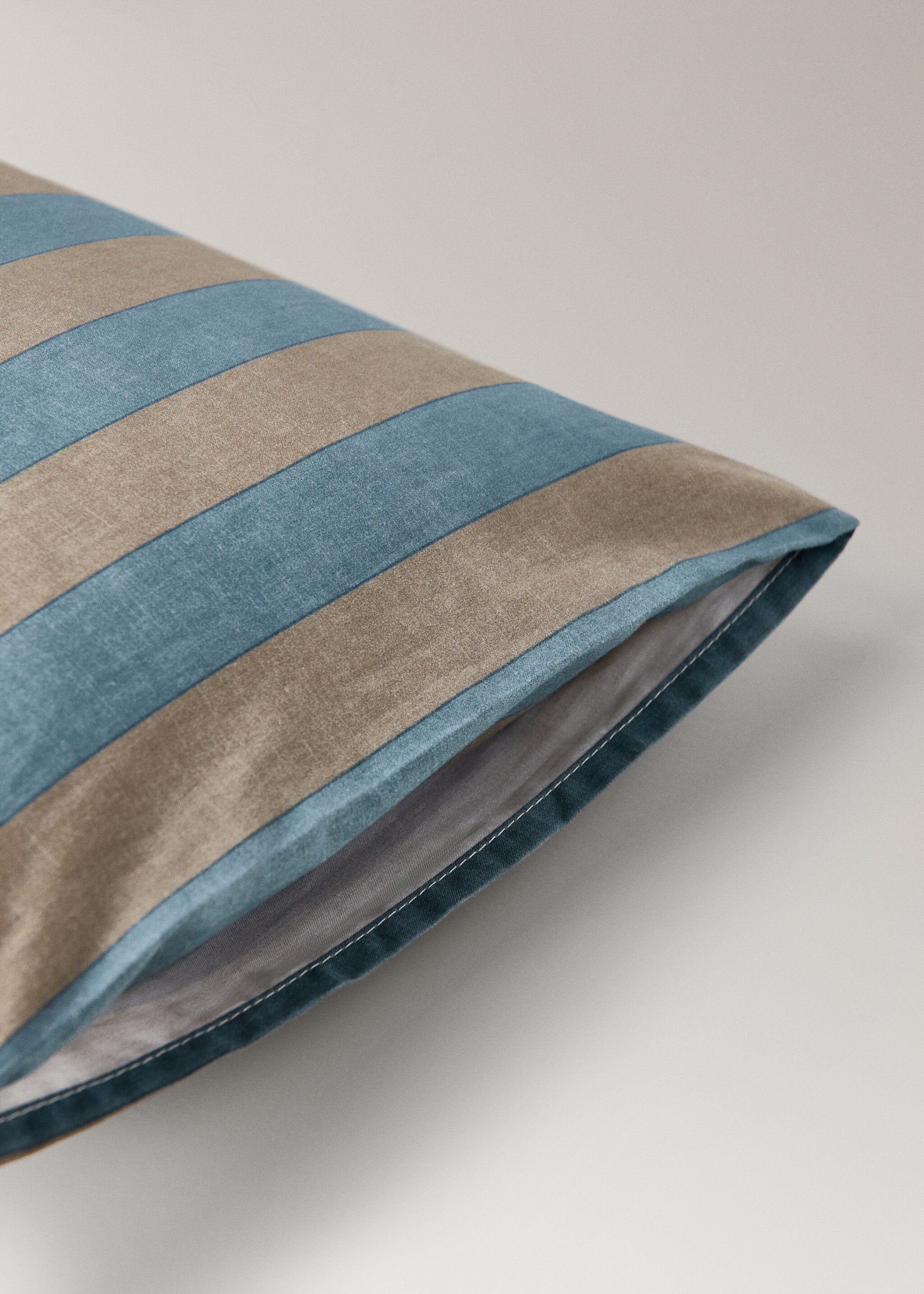 Children's Kodak-striped pillowcase 30x50 cm - Details of the article 2, Blue. Ref: 17071550-00.