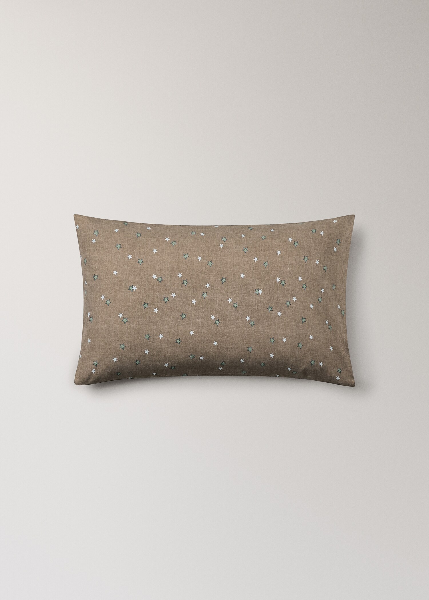 Poszewka na poduszkę z bawełny perkalowej z nadrukiem w gwiazdy 60x60 cm - Artykuł bez modela/modelki