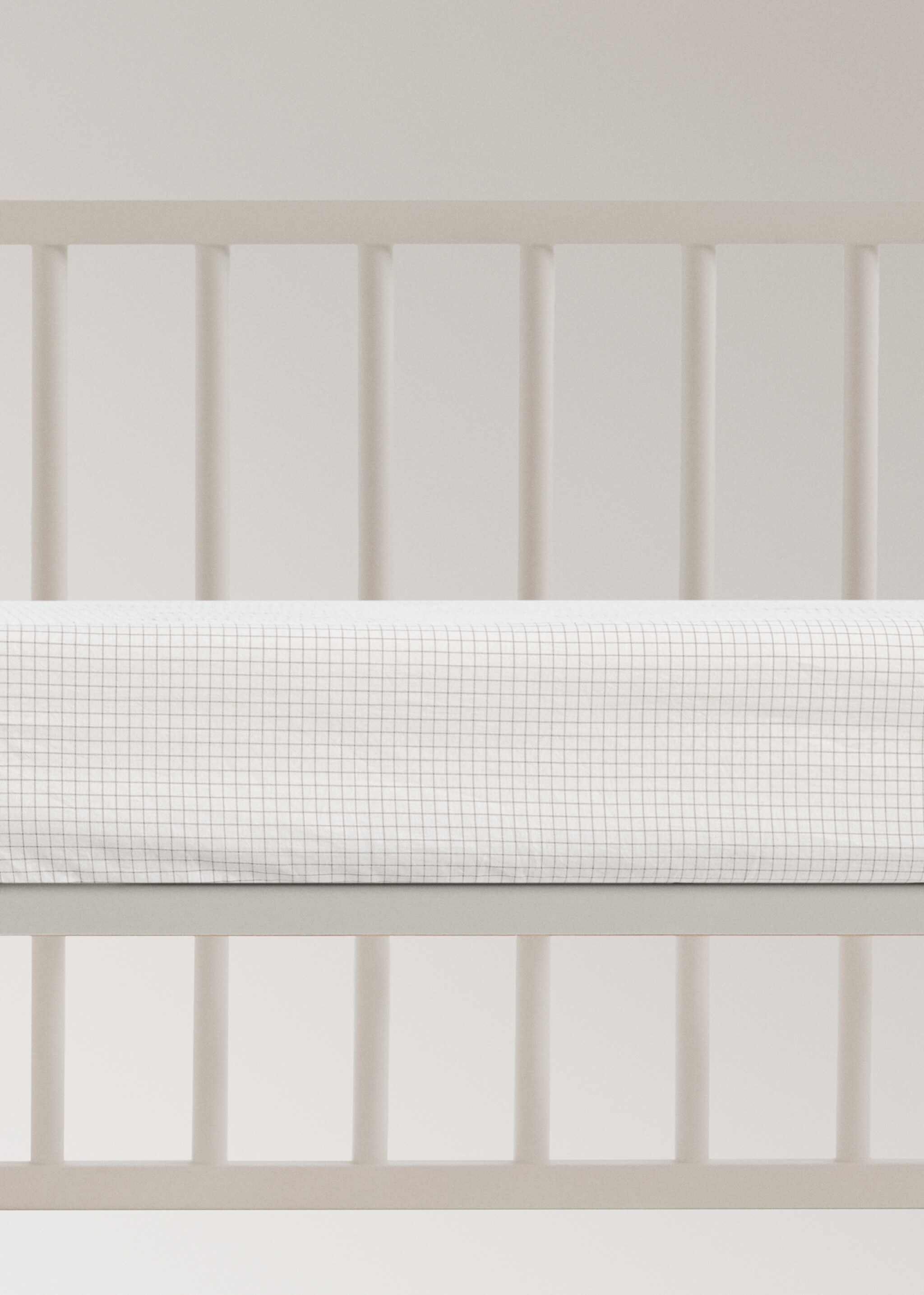 Spannbettlaken für Kinderbett aus Baumwolle, garngefärbtes Mini-Karo-Muster - Artikel ohne Model, Ecru. Ref: 17071566-00.