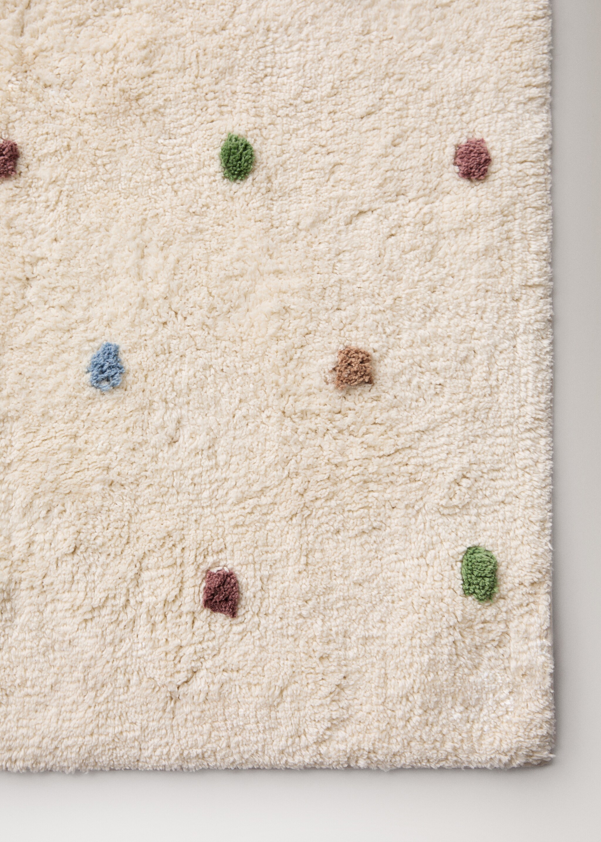100% cotton rug with dot pattern - Details of the article 1, Off White. Ref: 17071569-00.