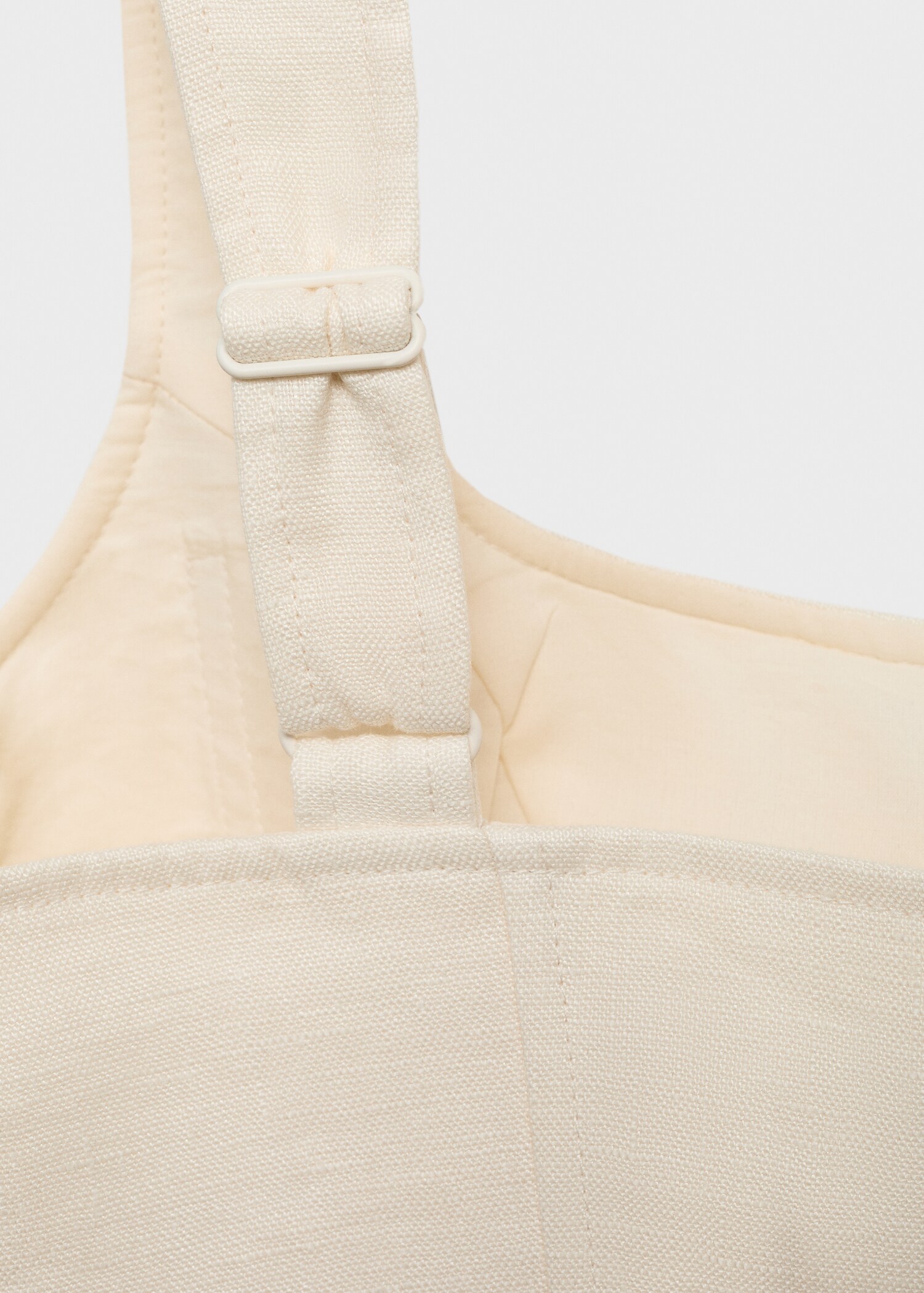 Kurzes Leinenkleid - Detail des Artikels 8