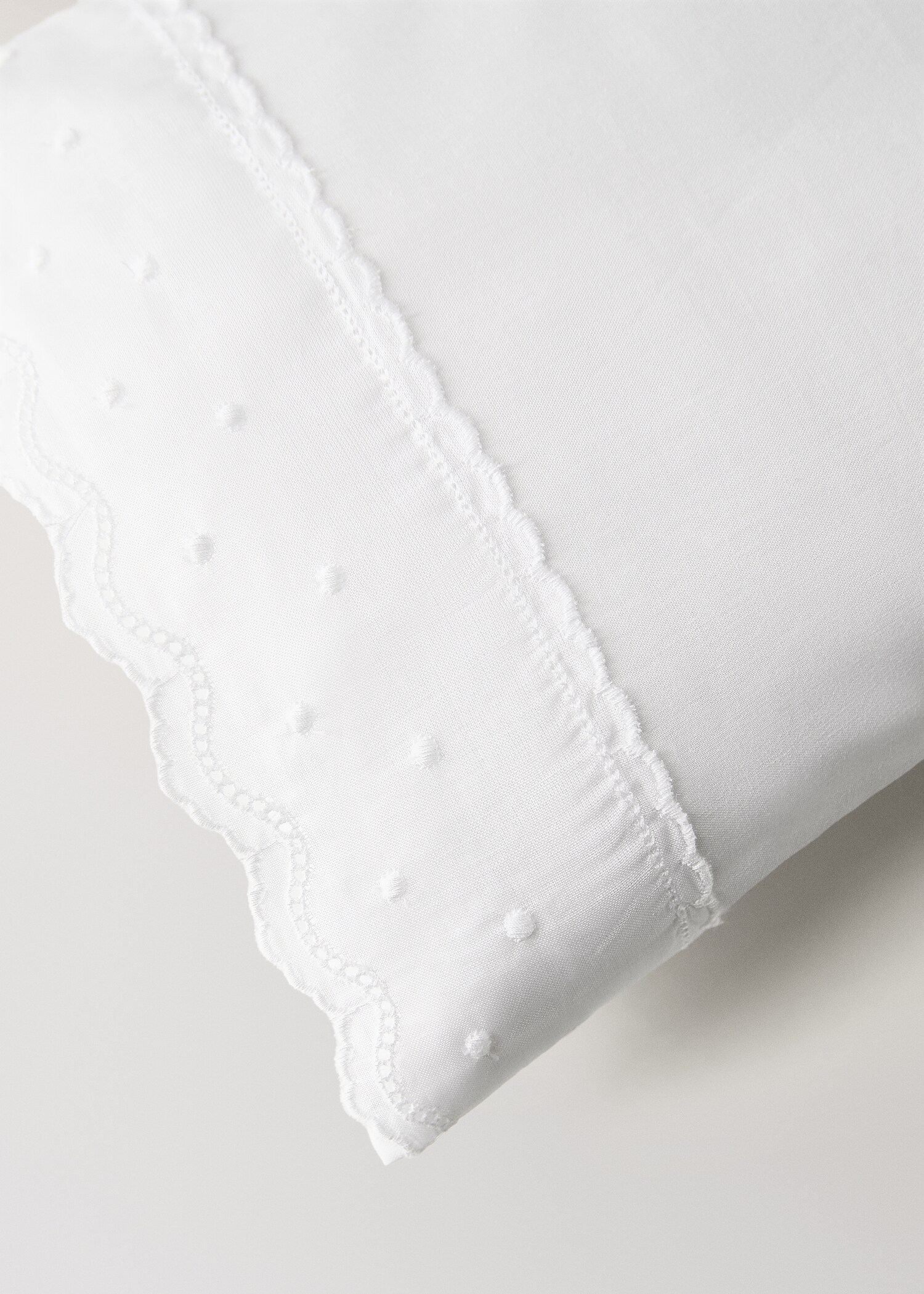 Embroidered frill mini cot top sheet and pillow set - Details of the article 4