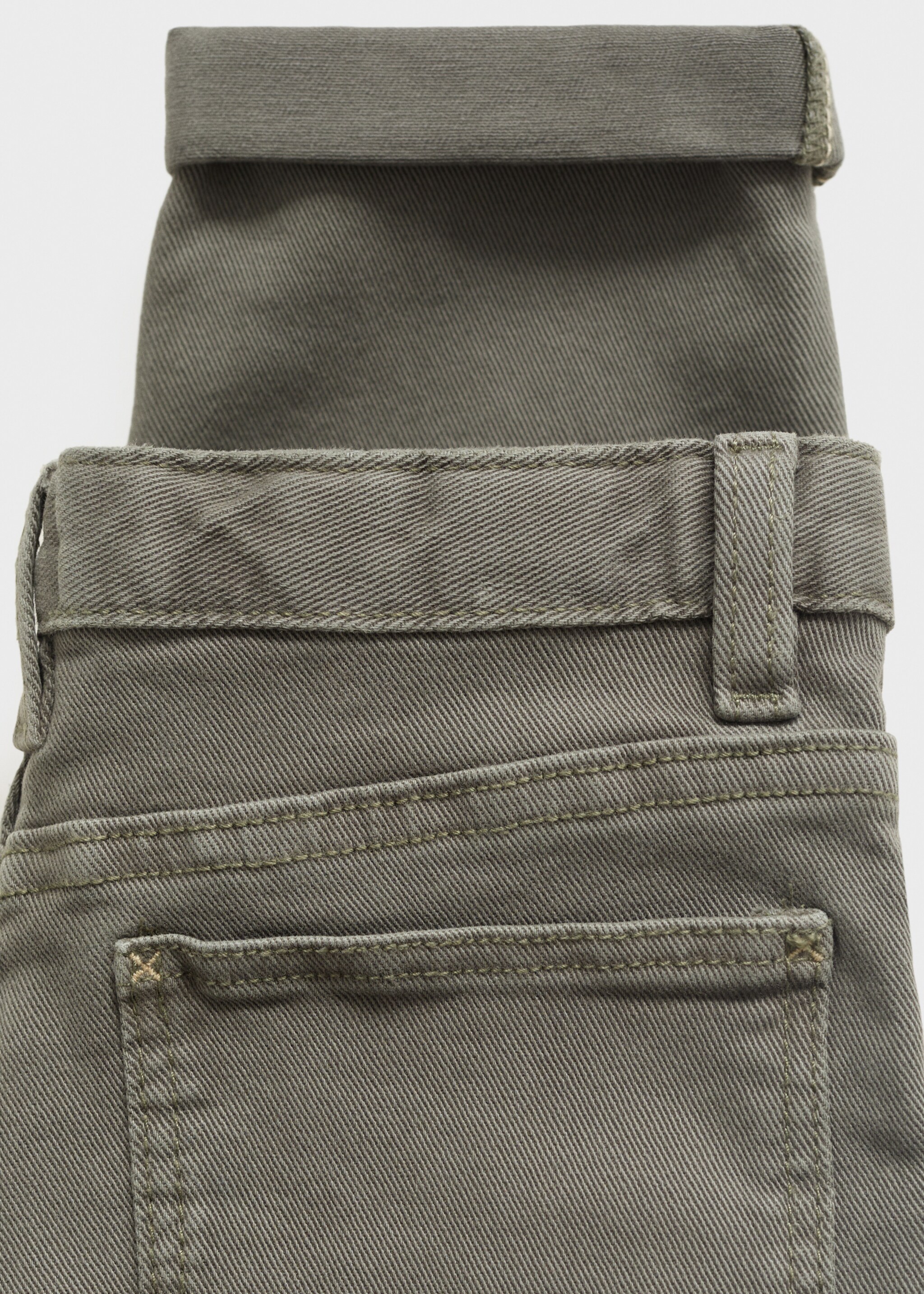 Straight trousers - Details of the article 0