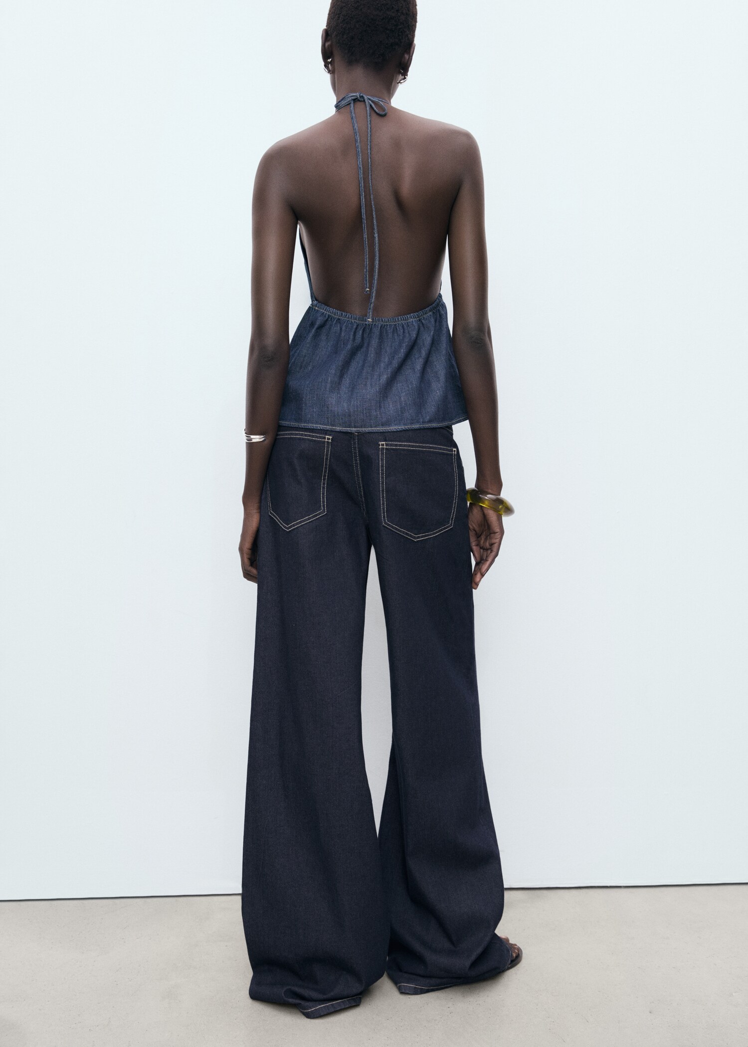Low waist wideleg jeans - Reverse of the article