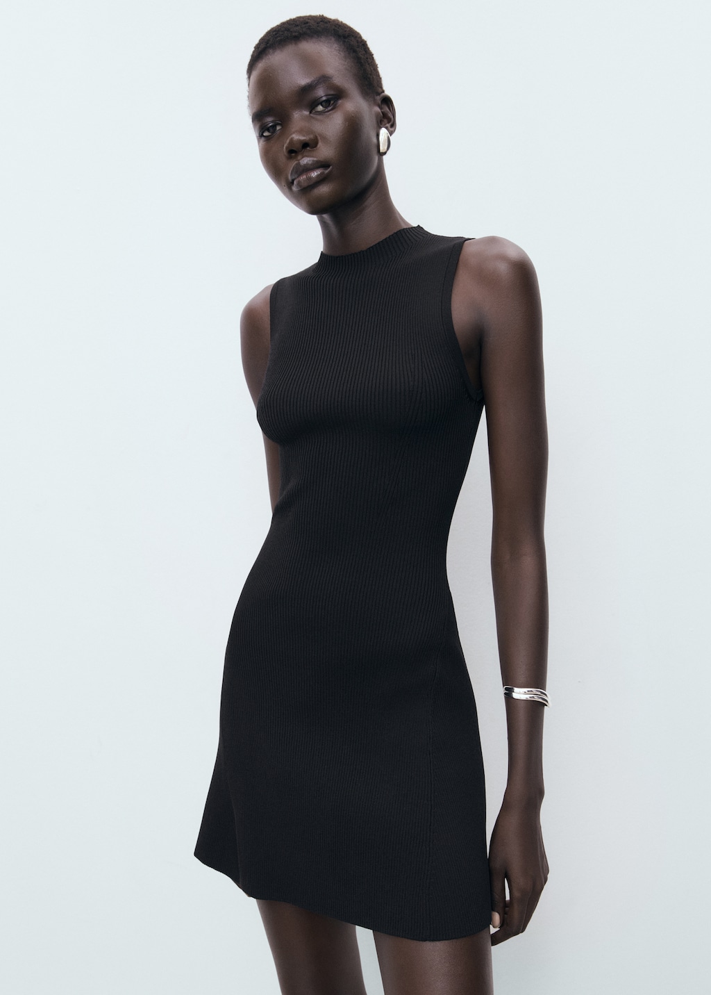 Fitted sweater dress