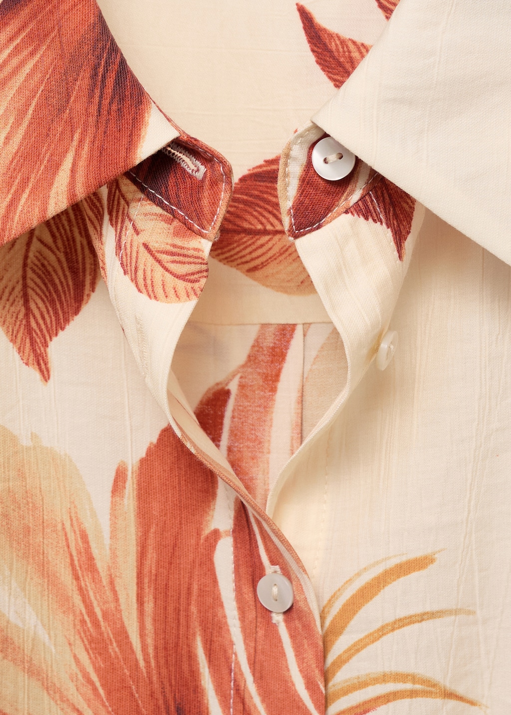 Palm-tree shirt with three-quarter sleeves