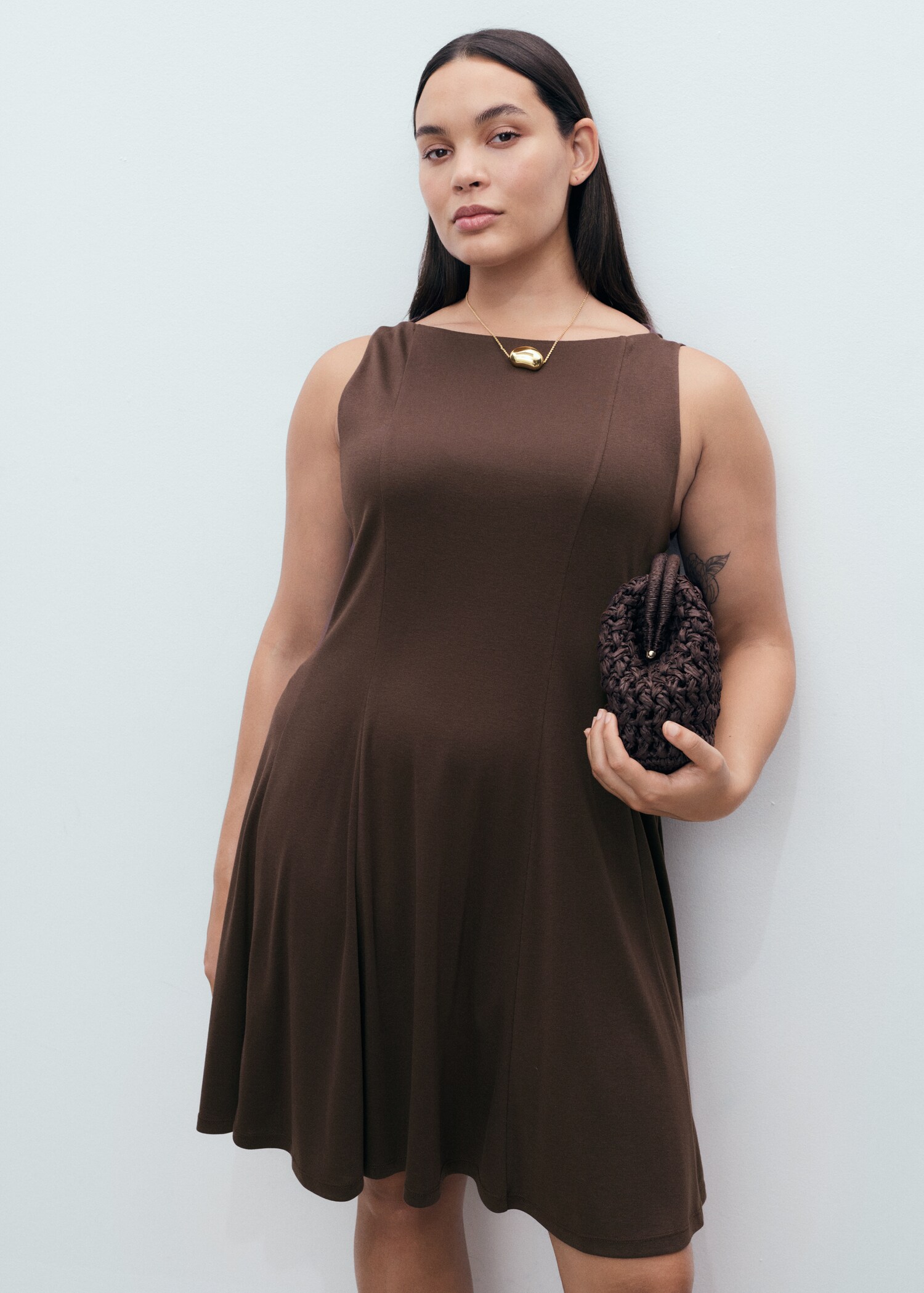 Short flared dress - Details of the article 5