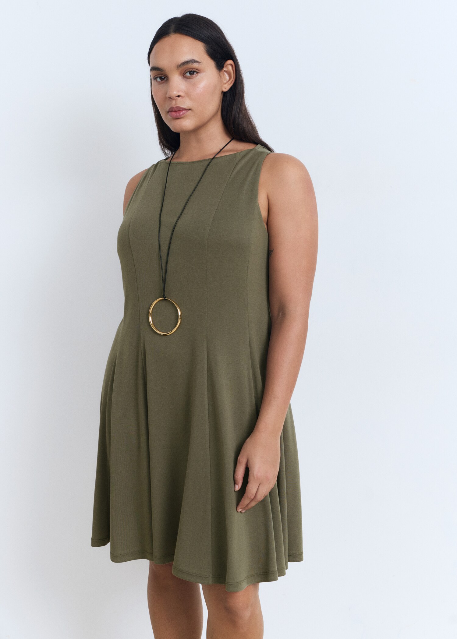 Short flared dress - Details of the article 5