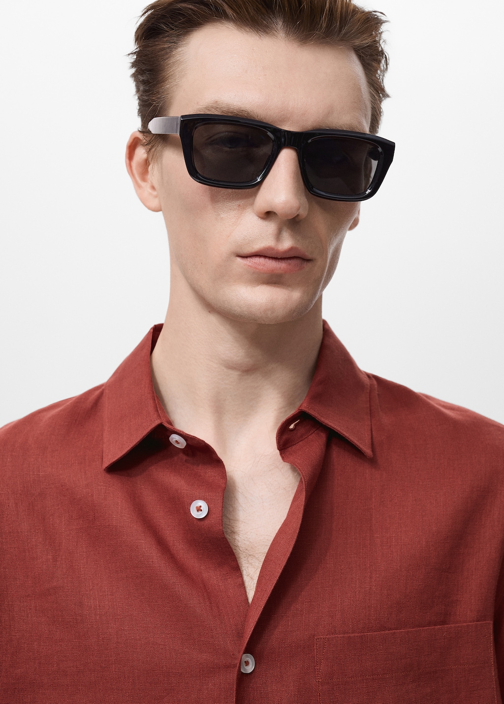 100% linen shirt with pocket