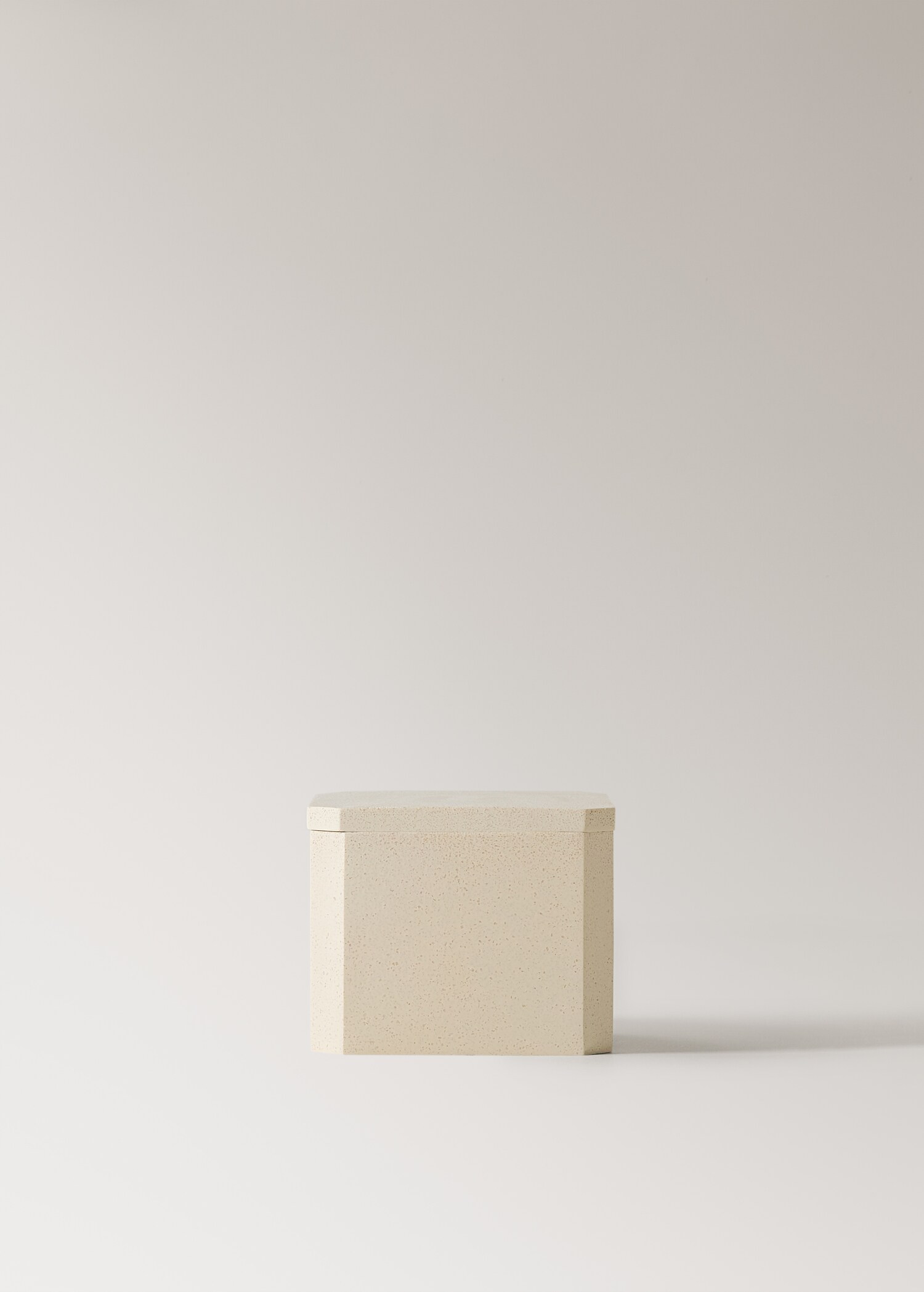 Square resin bath jar - Προϊόν χωρίς μοντέλο