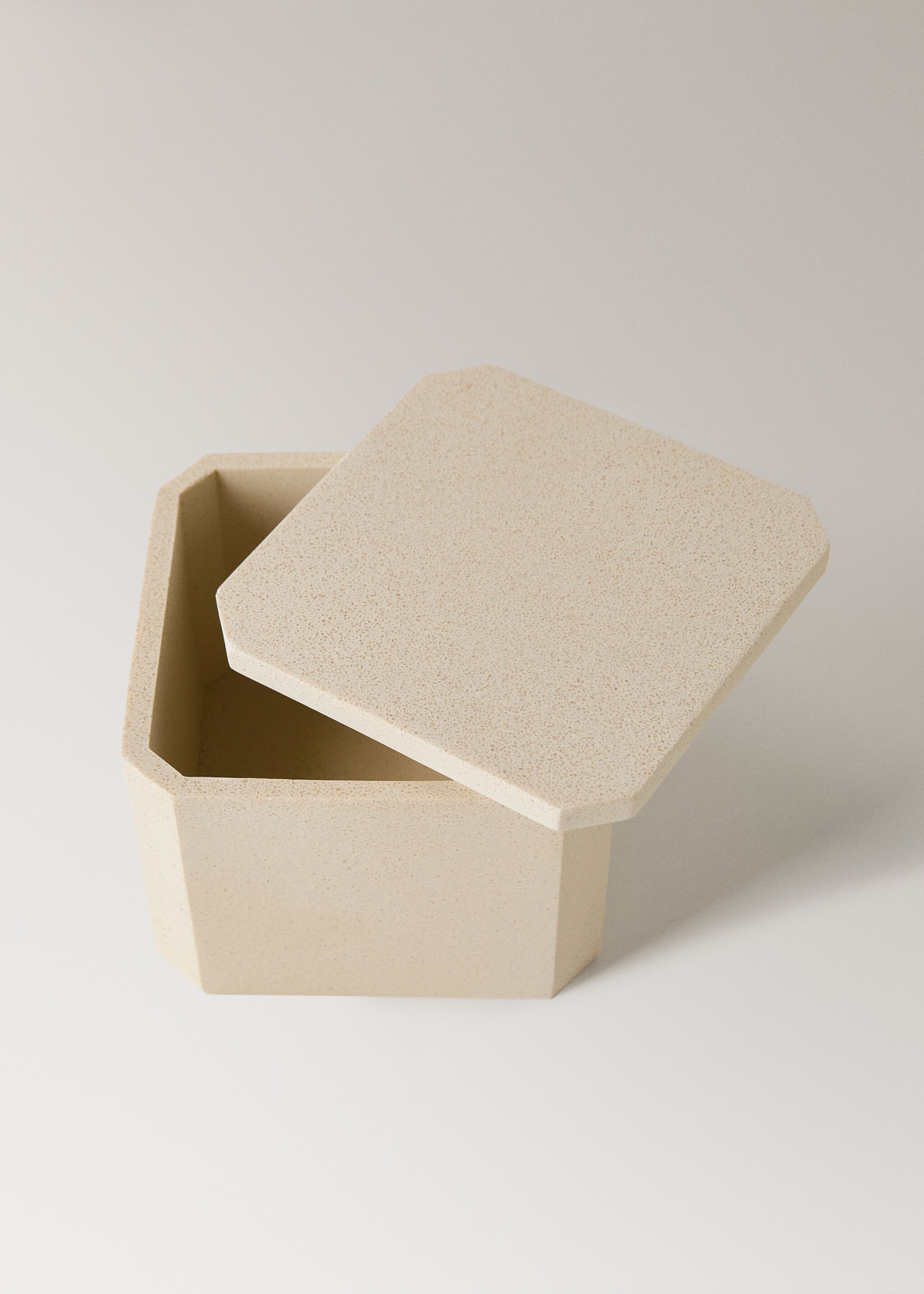 Square resin bath jar - Λεπτομέρεια του προϊόντος 1, Άμμος. Ref: 17072919-00.