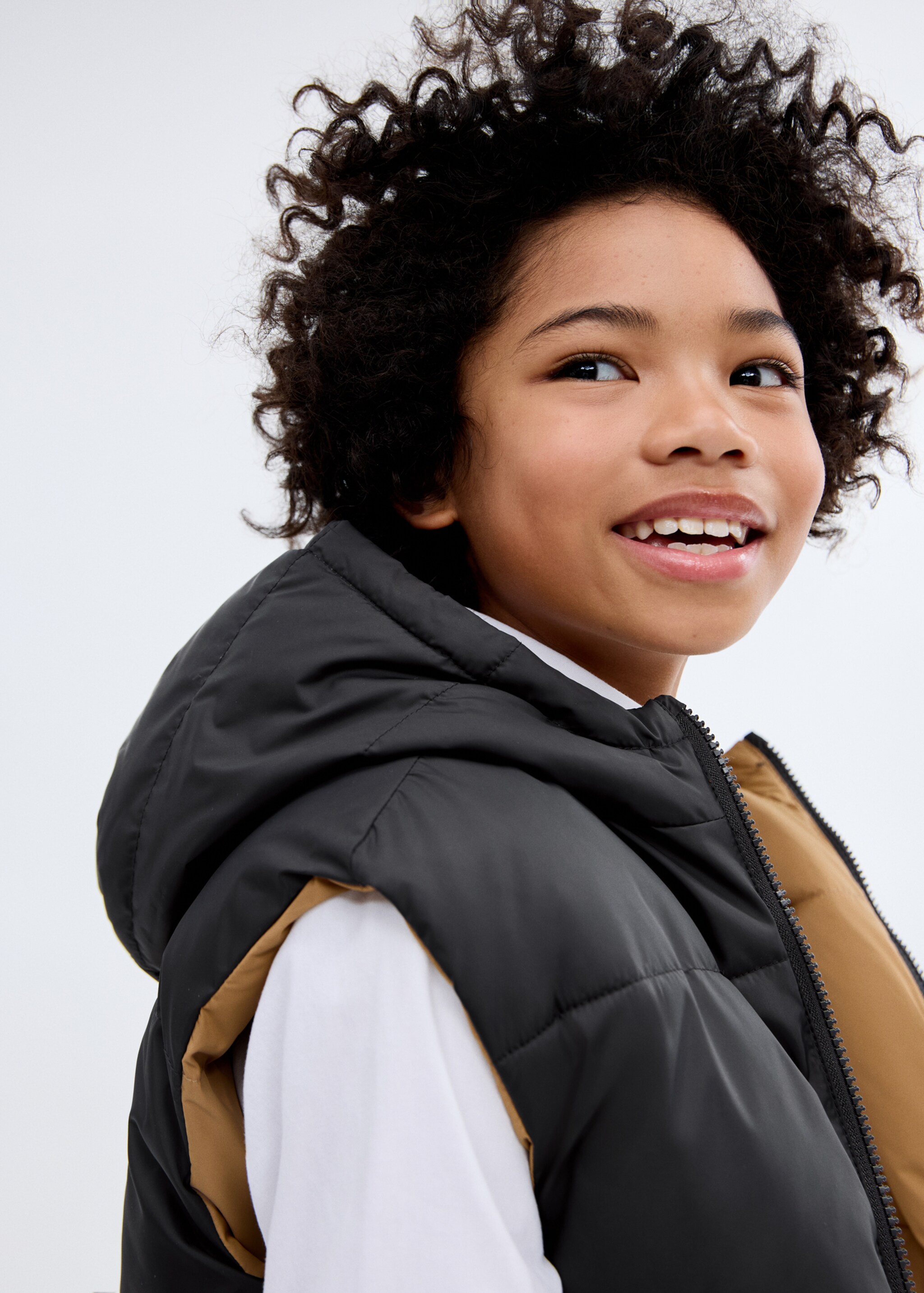 Waterproof reversible gilet - Details of the article 1