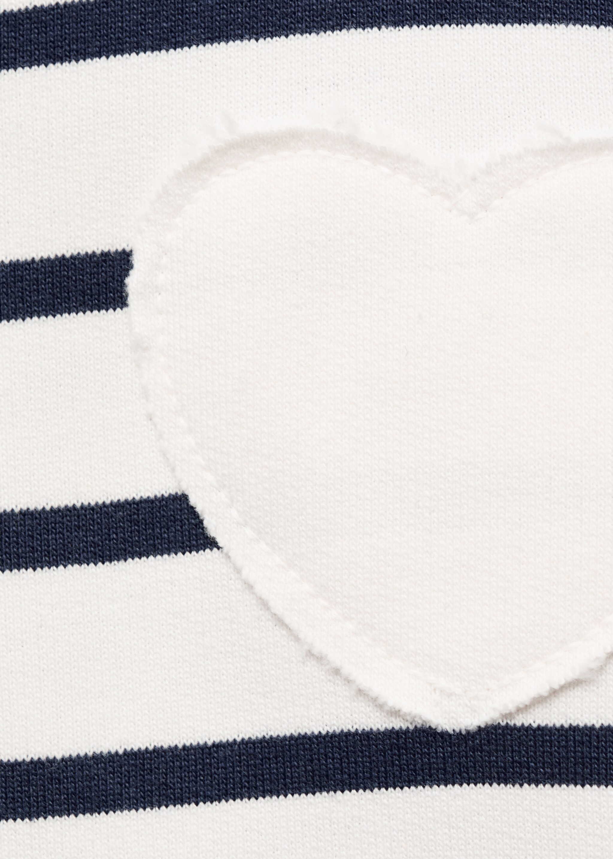 Embroidered heart sweatshirt - Details of the article 8