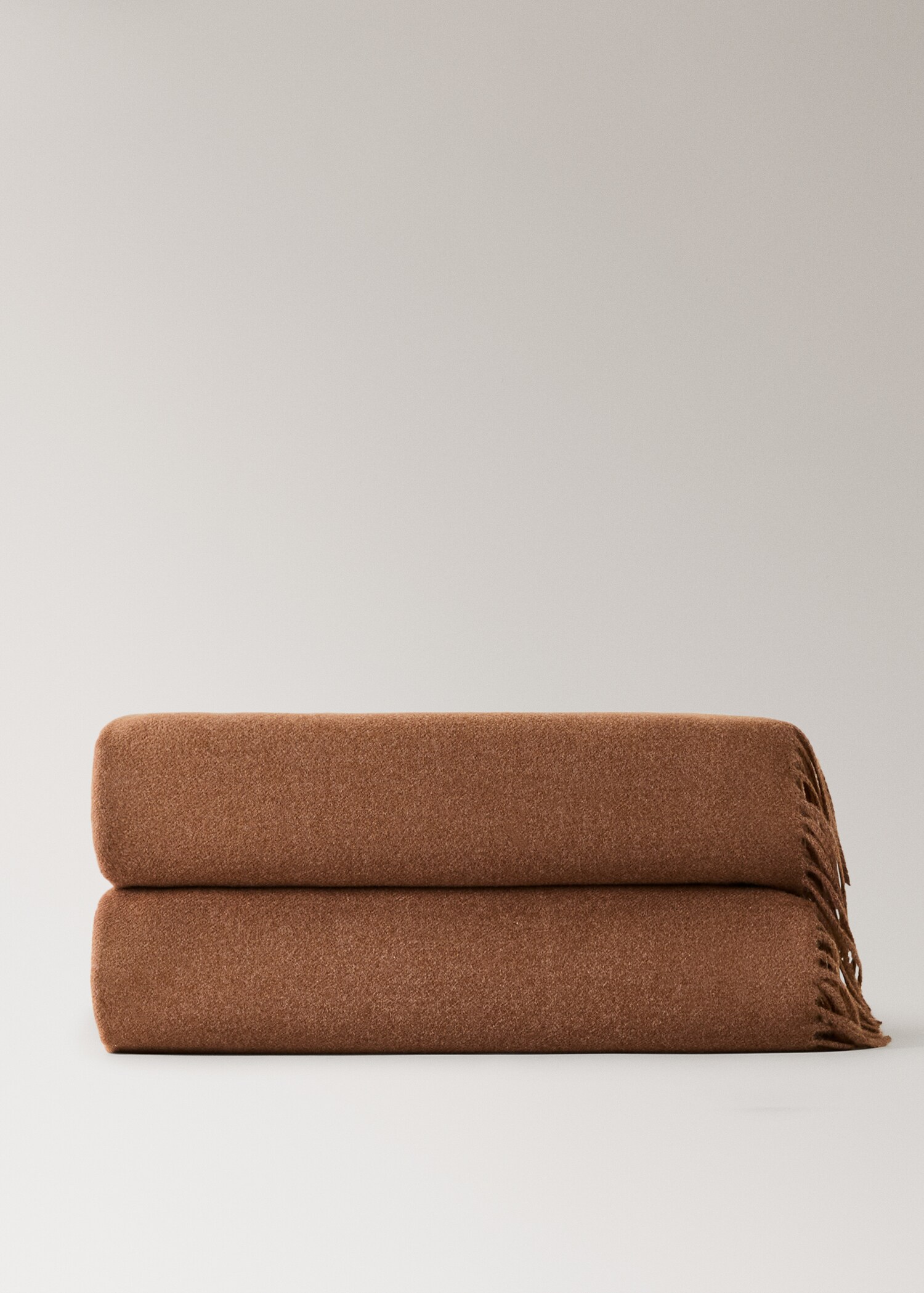 Fringed soft blanket - Article without model