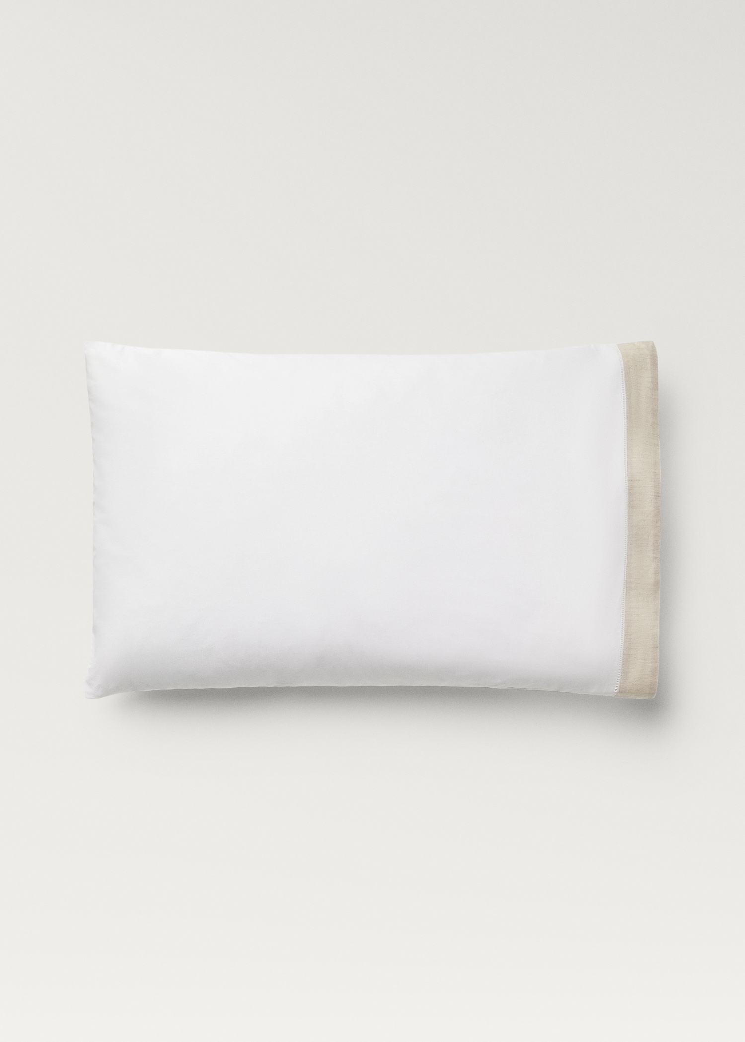 Dwie poszewki na poduszkę z bawełnianego perkalu z lnianą bordiurą 50 x 75 cm - Artykuł bez modela/modelki