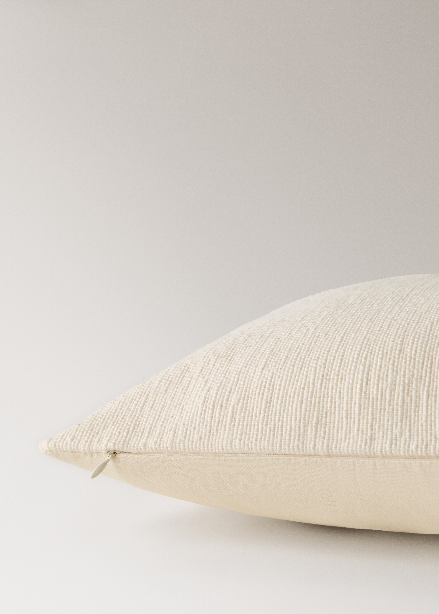 Textured cotton cushion cover 40x60 cm - Details of the article 2