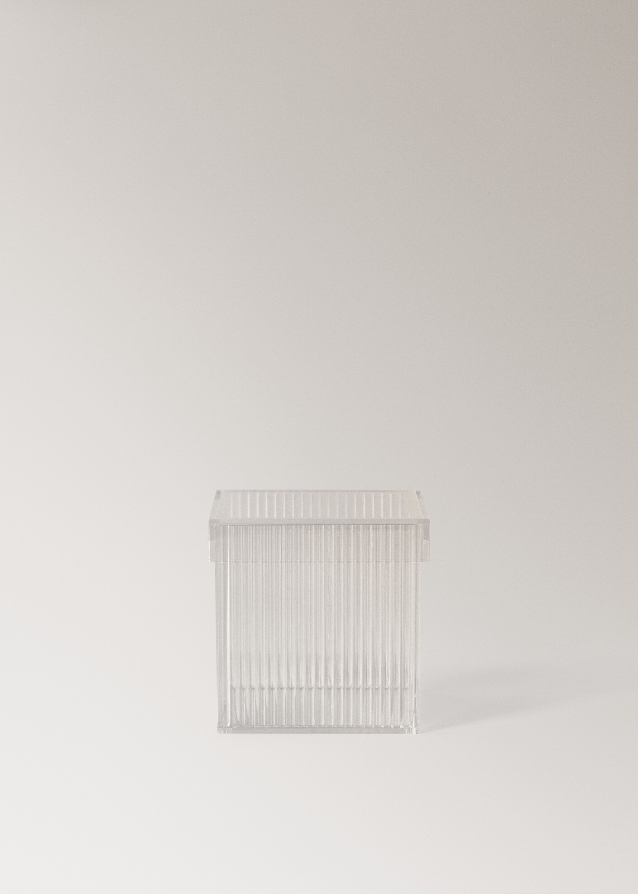 Small transparent box - Article without model, Black. Ref: 17073311-00.