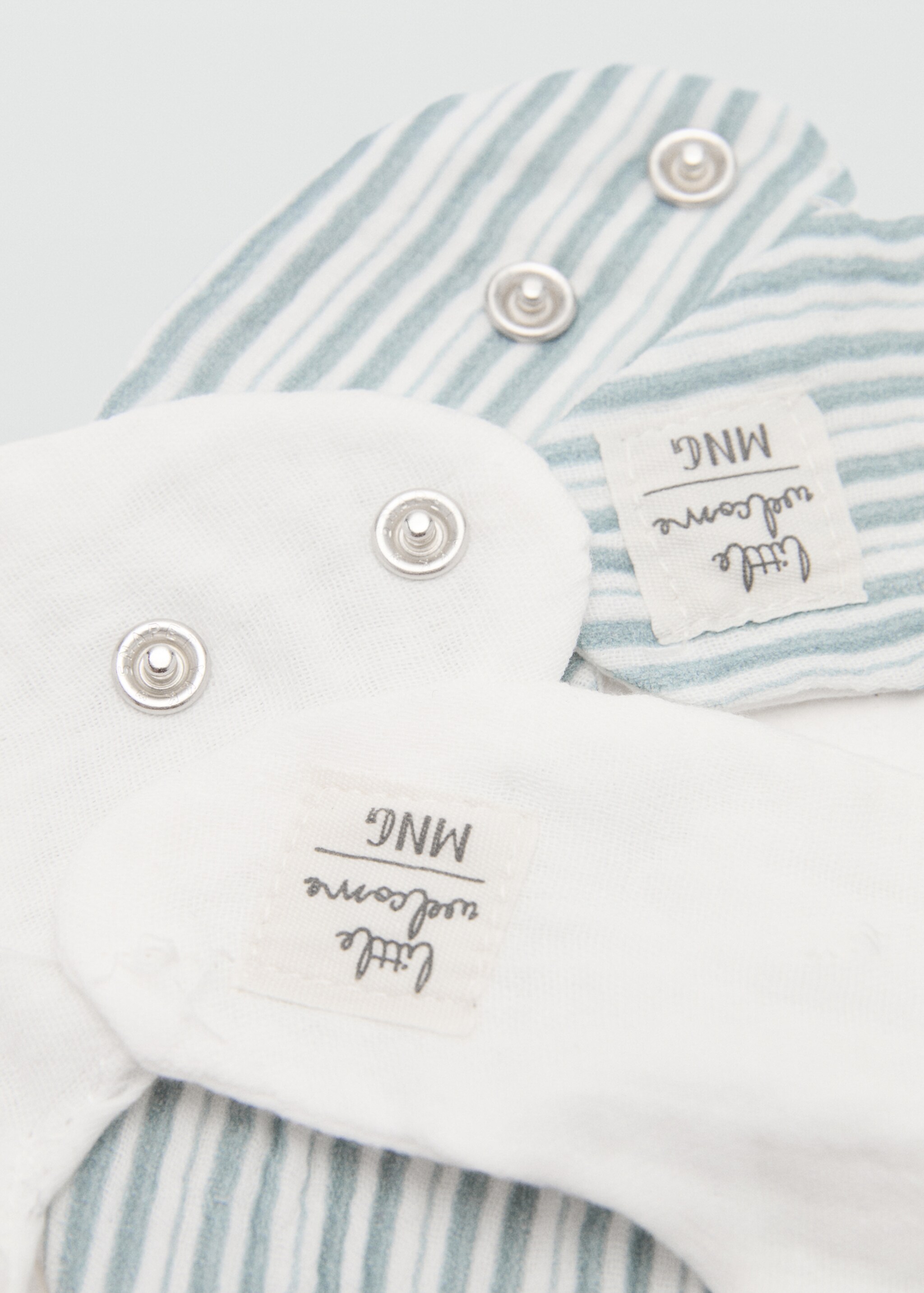 2 Bibs pack - Details of the article 1
