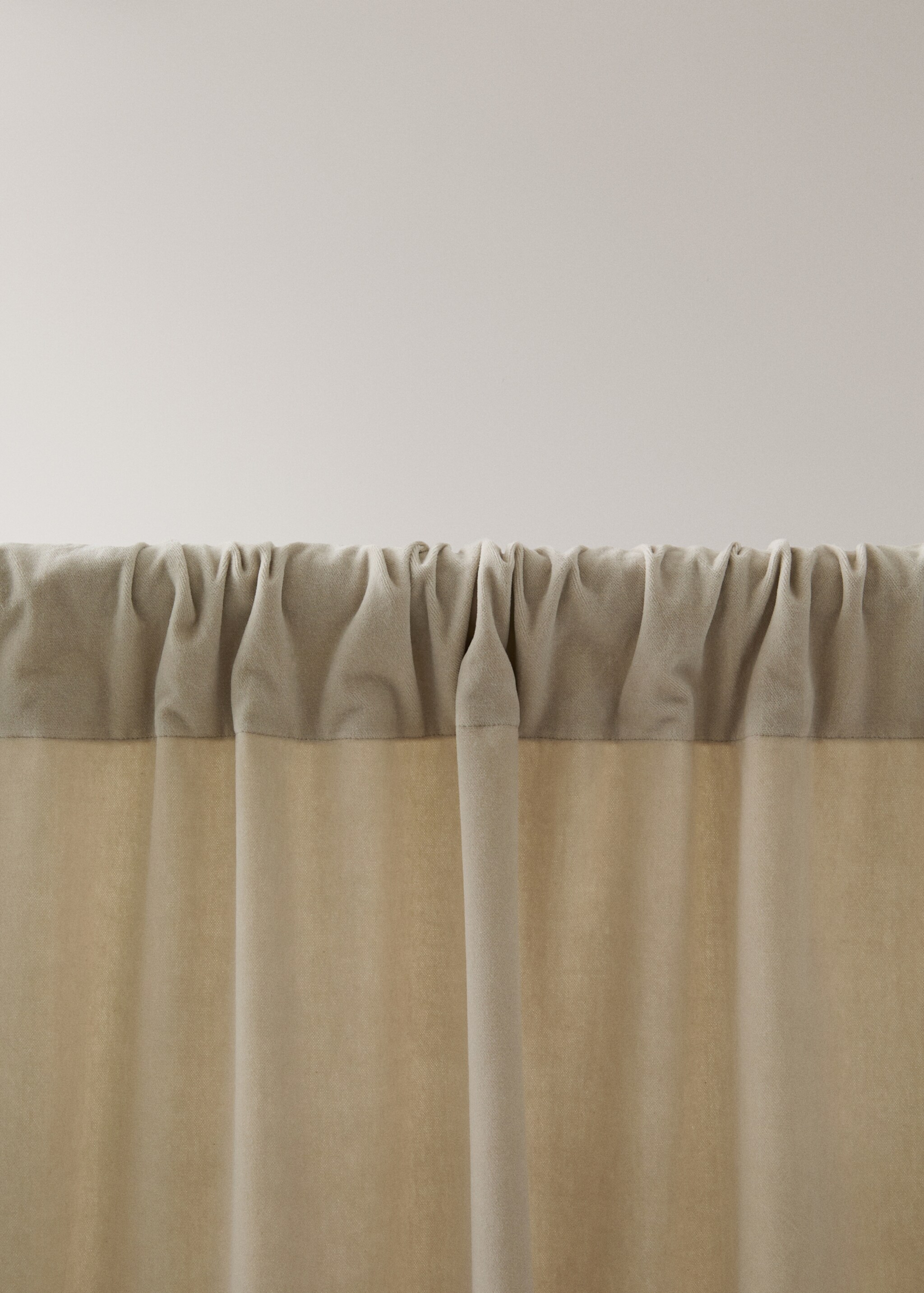 Curtain graz - Details of the article 3