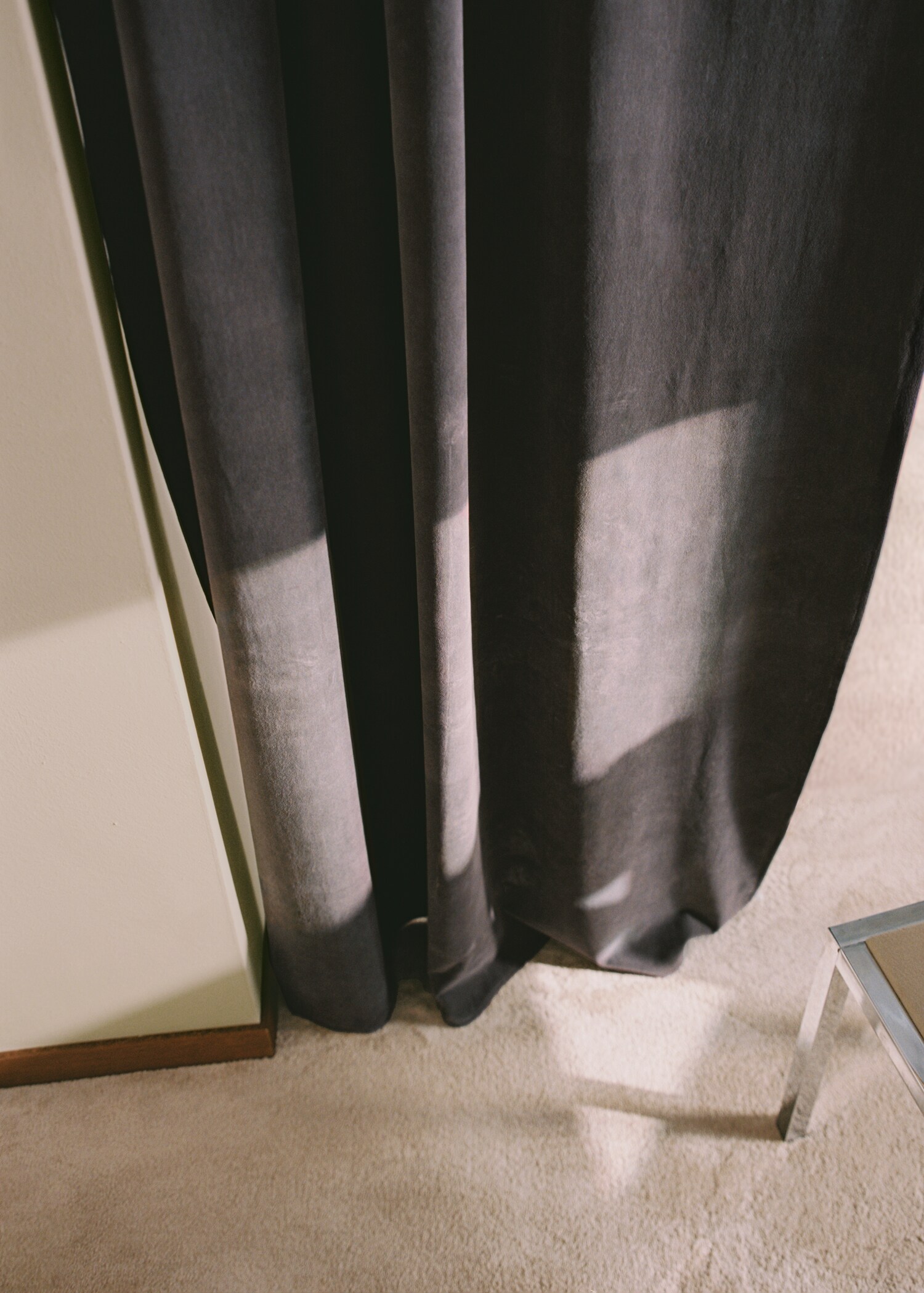 Velvet curtain - Details of the article 5