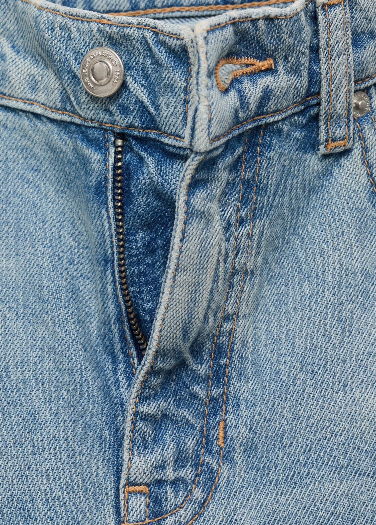 Mid-rise flared jeans - Details of the article 8