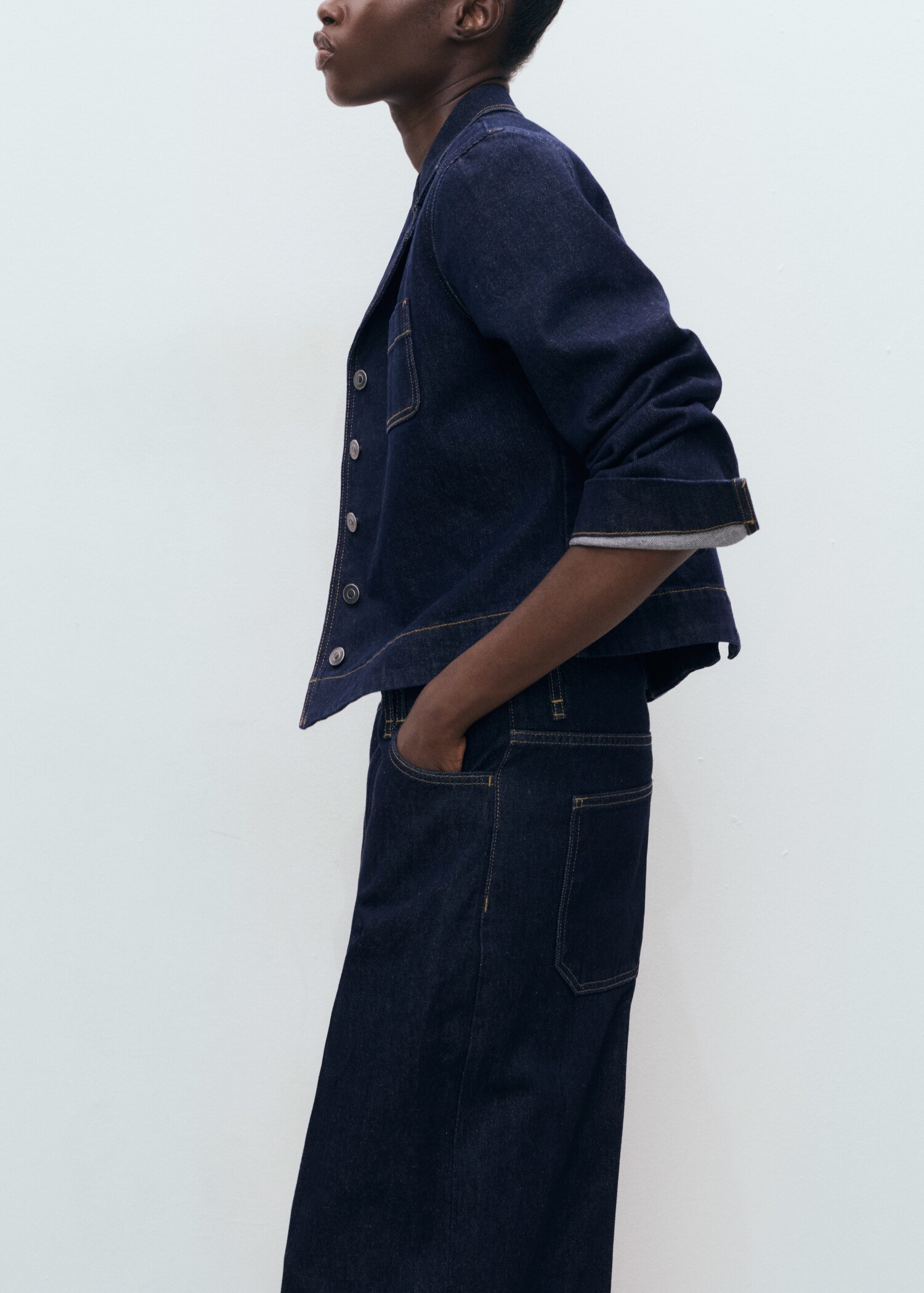 Mid-rise denim bermuda shorts - Details of the article 1