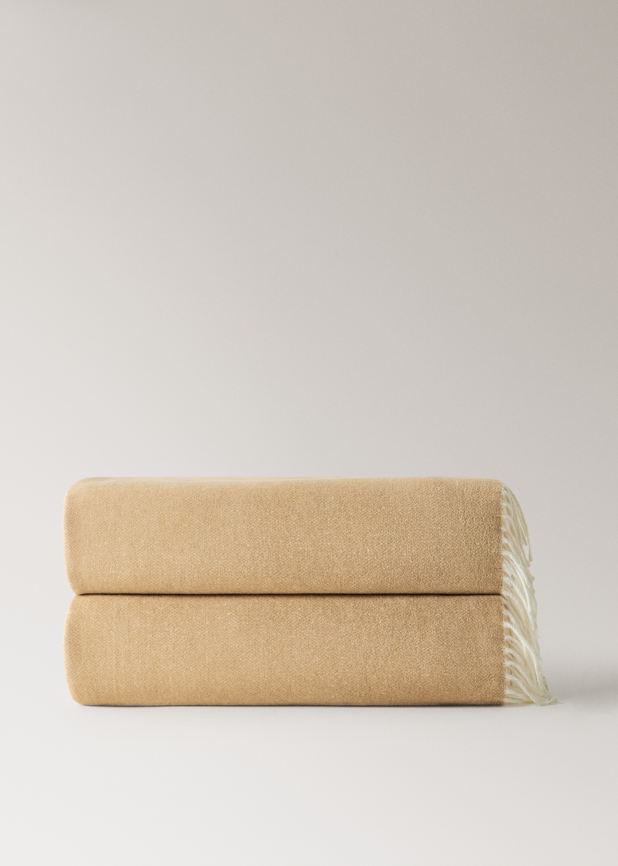 Double-sided cotton blanket with fringes - Article without model, Yellow. Ref: 17073335-00.