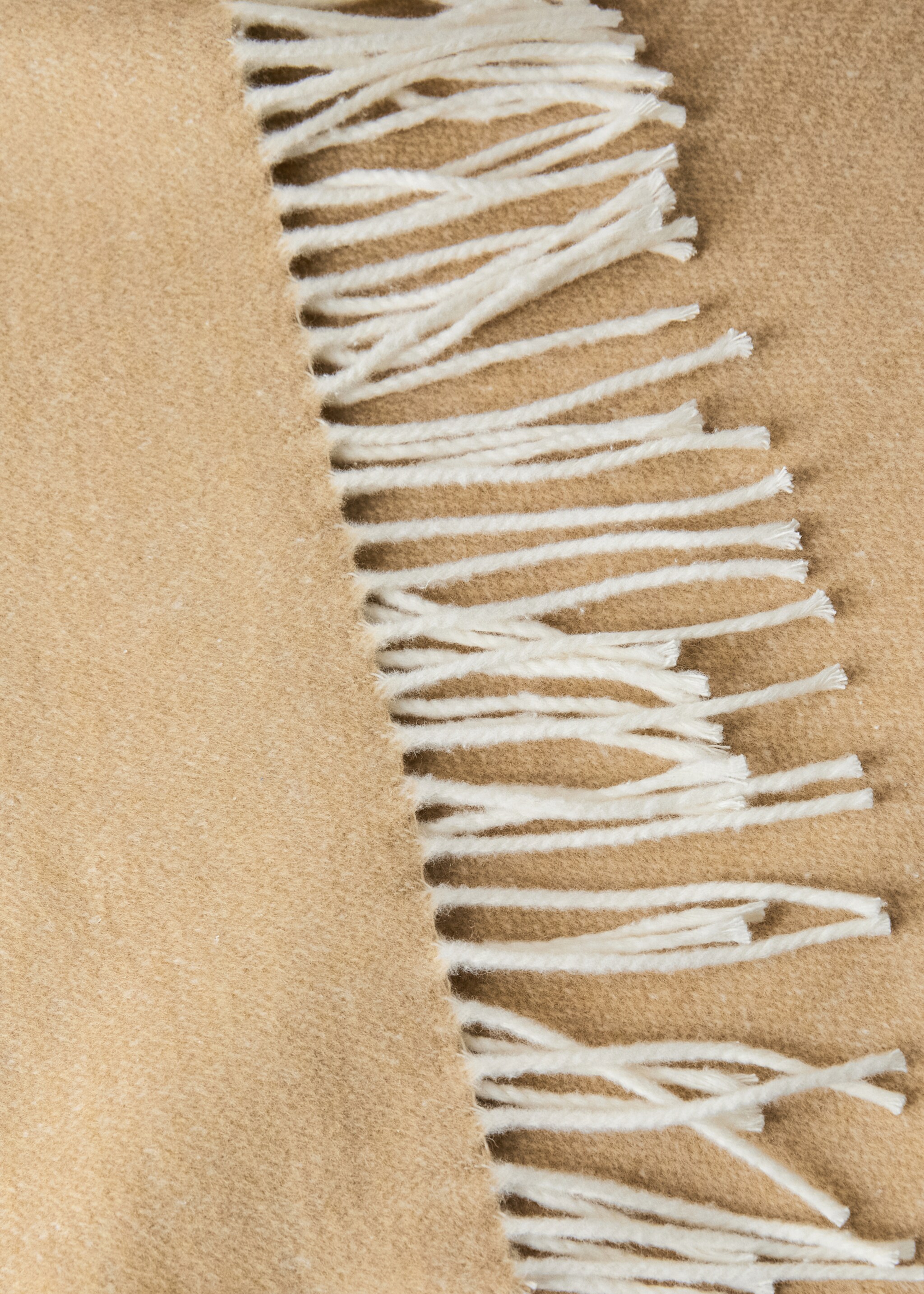 Double-sided cotton blanket with fringes - Details of the article 2, Yellow. Ref: 17073335-00.