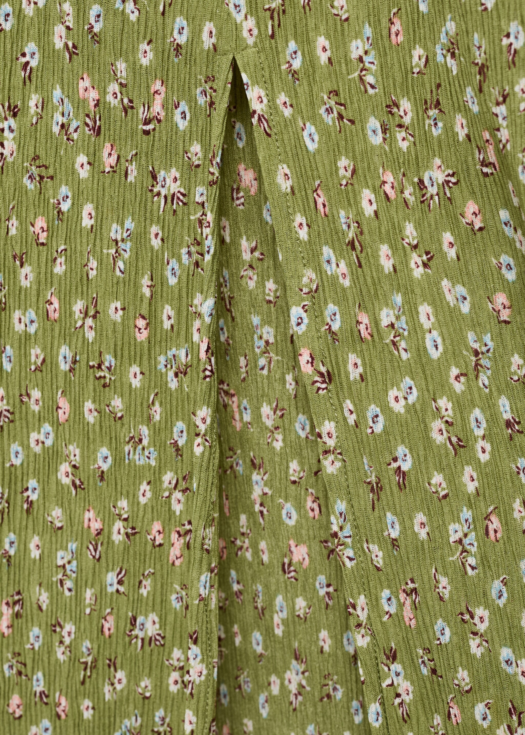 Long floral dress with opening - Details of the article 0