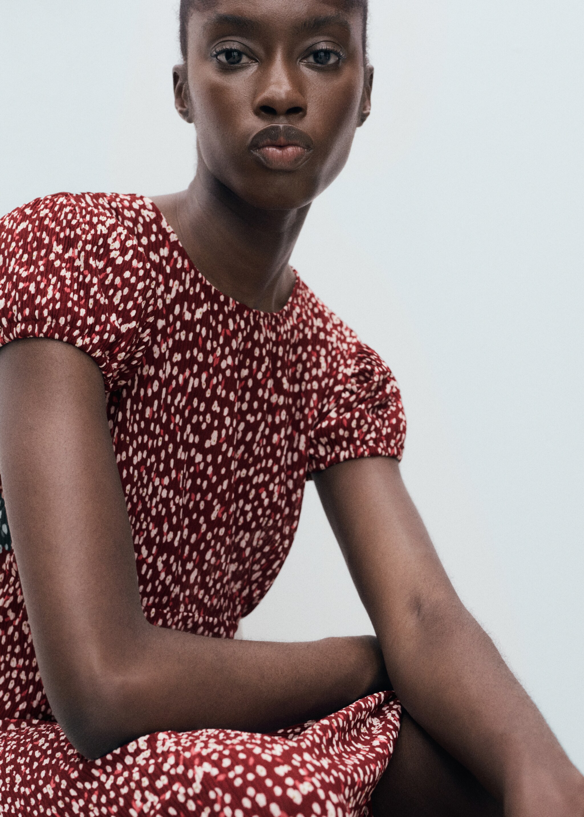 Long floral dress with opening - Details of the article 1