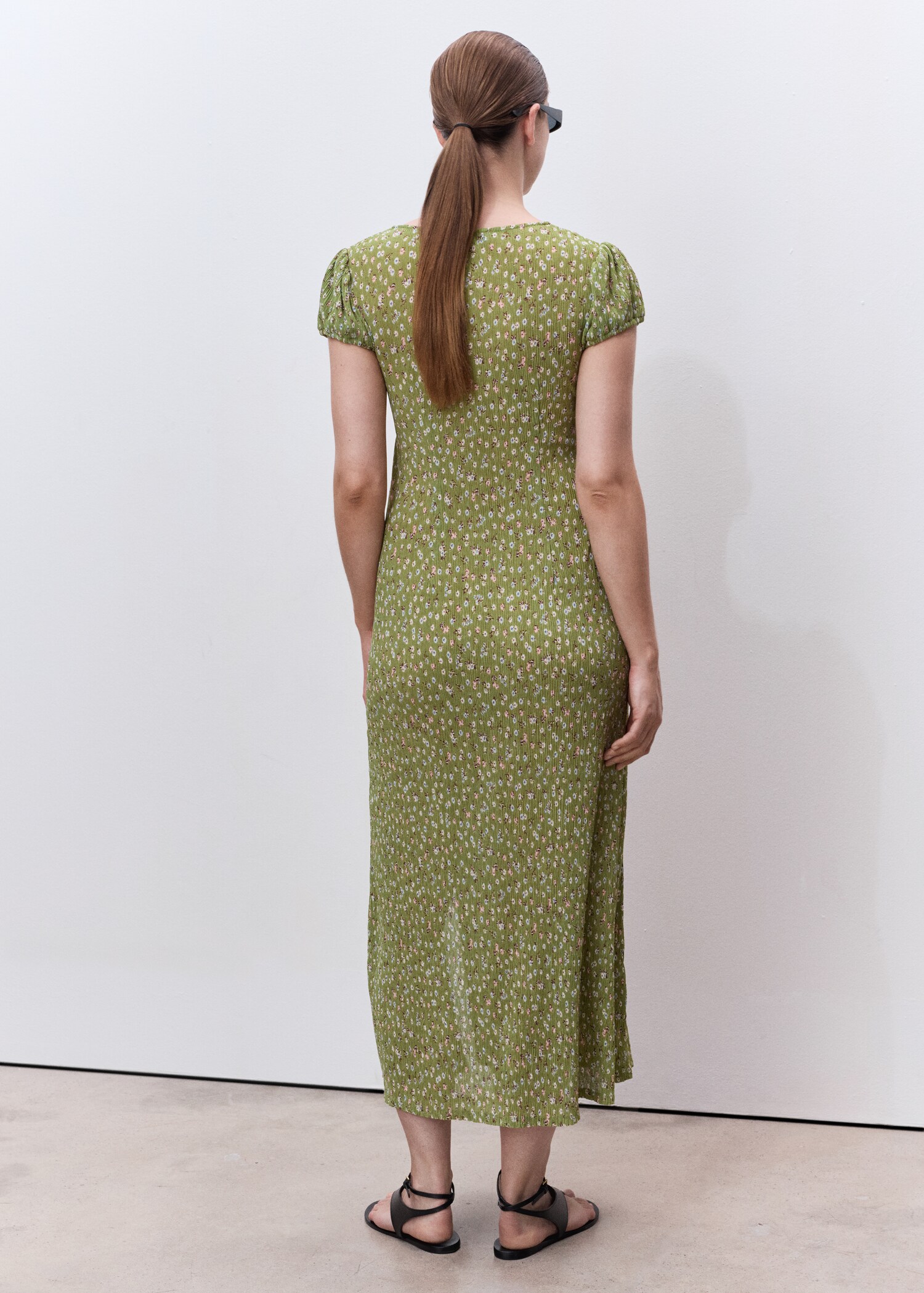 Floral print maternity dress - Reverse of the article