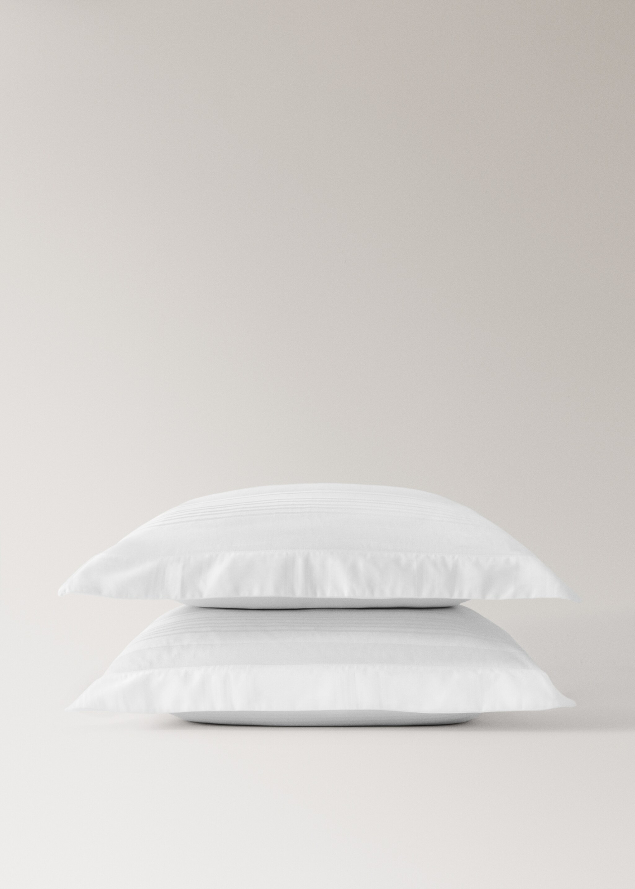 Deux taies d’oreiller coton satin 300 fils rayures 60x60 cm - Détail de l'article 1