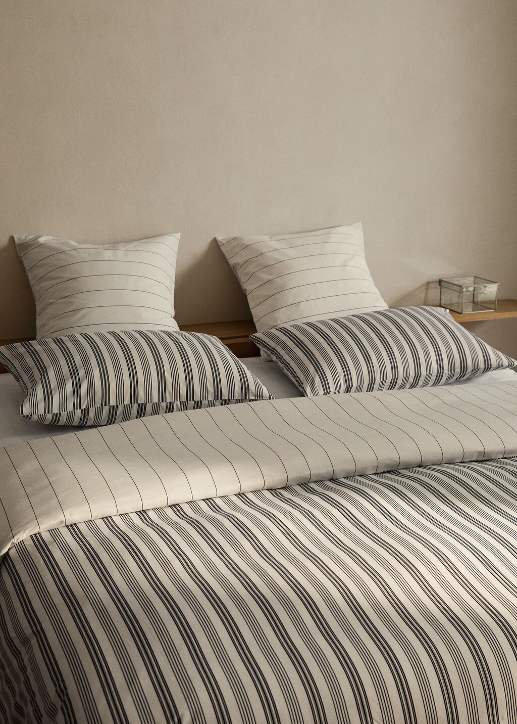 Reversible striped cotton duvet cover for cm bed