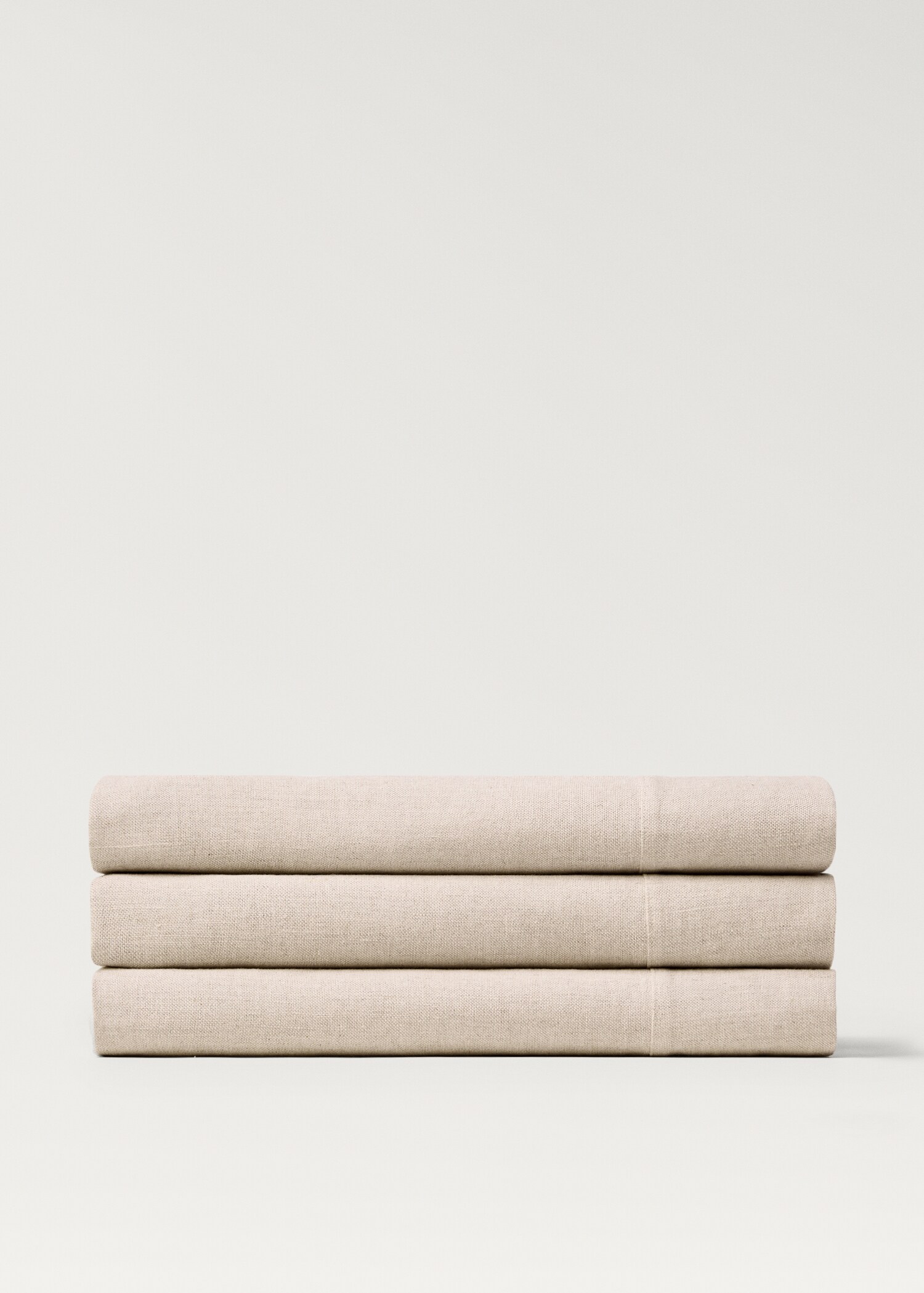 Linen tablecloth for 6 to 8 diners - Article without model
