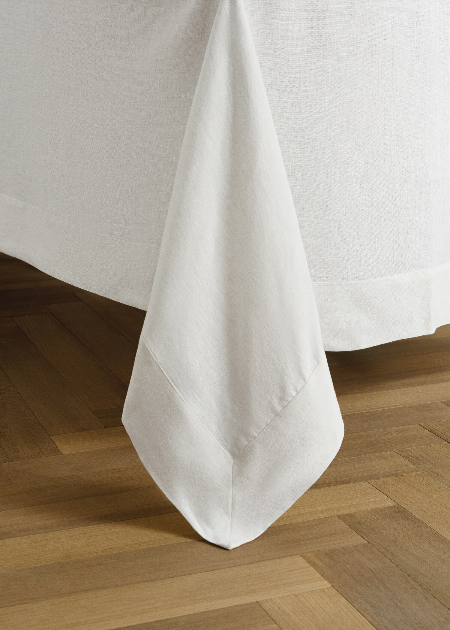 Linen tablecloth for 8 to 10 diners - Details of the article 8