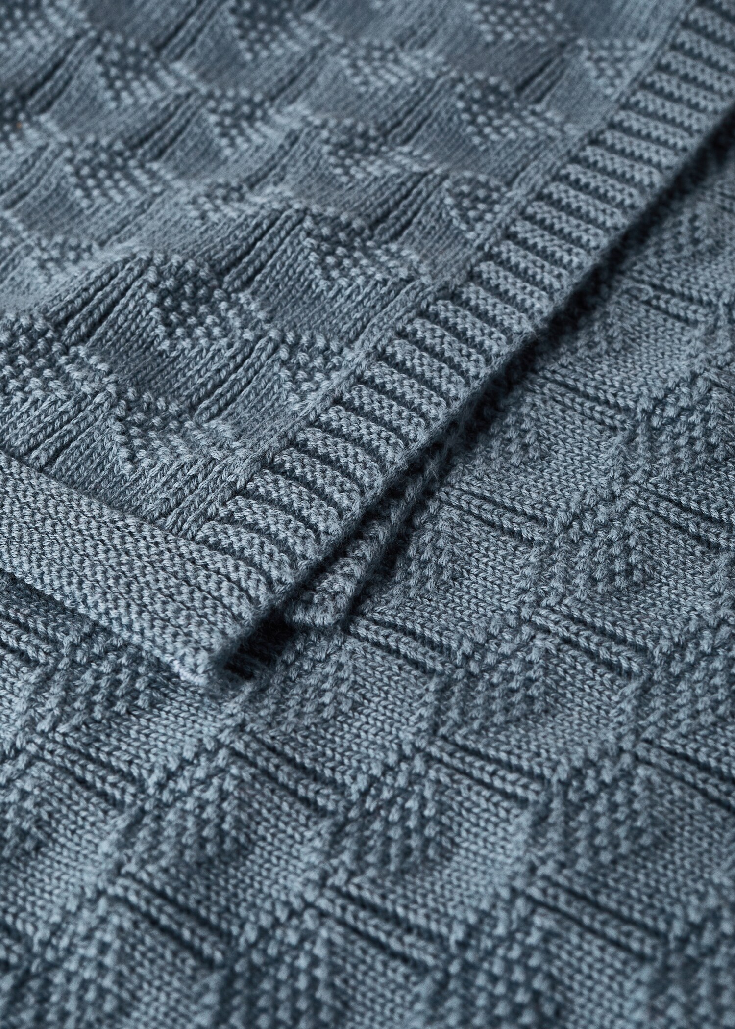 Blanket/plaid luka - Details of the article 1