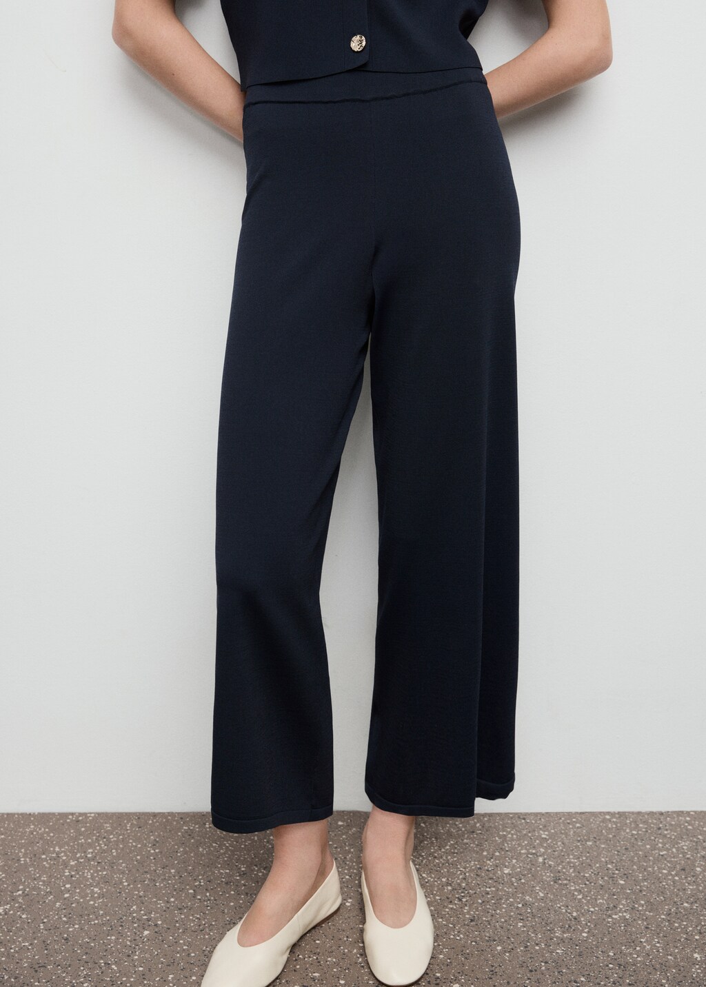 Crop knit trousers