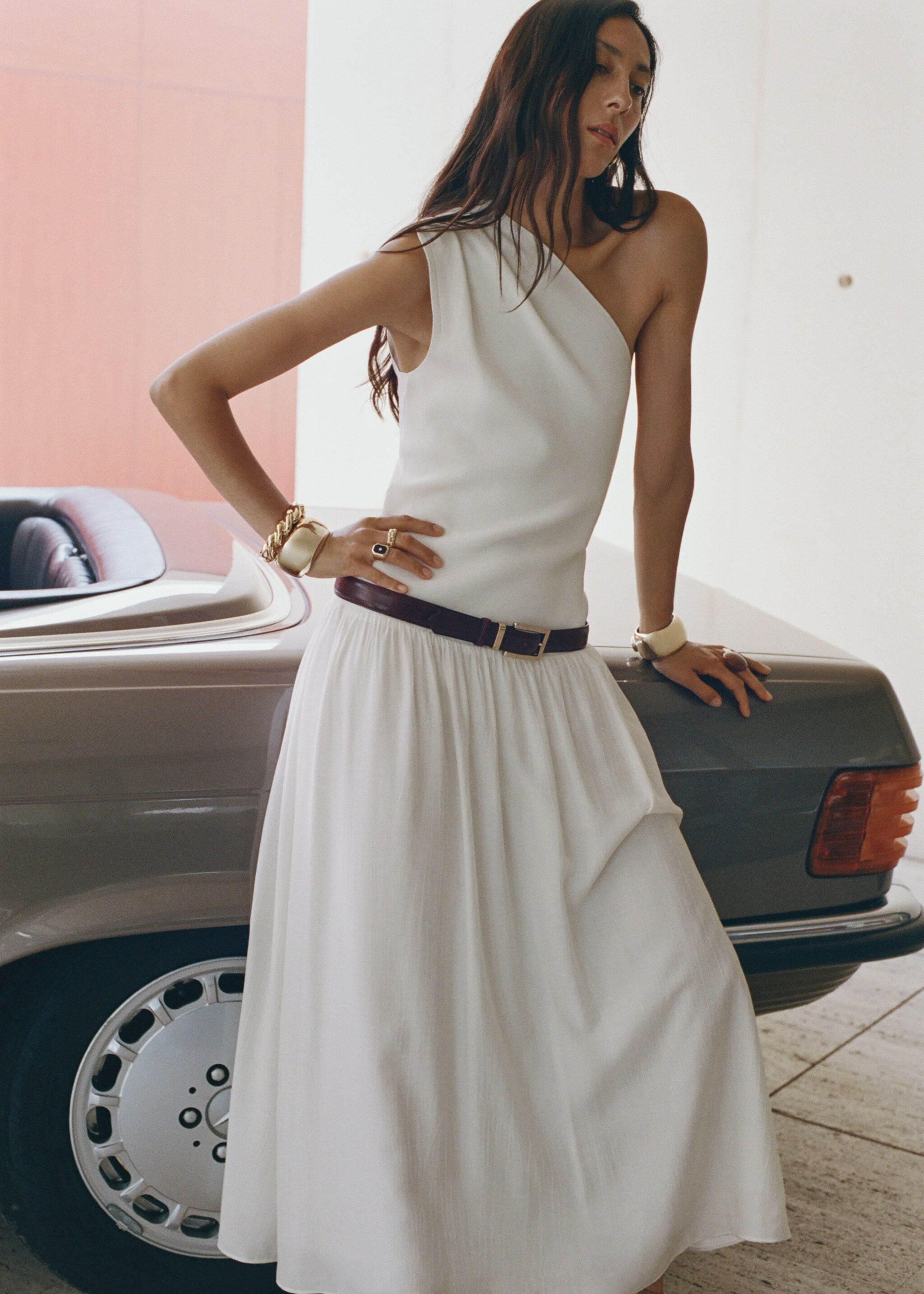 Asymmetrical combined knitted dress - Details of the article 6, Ecru. Ref: 17074081-00.