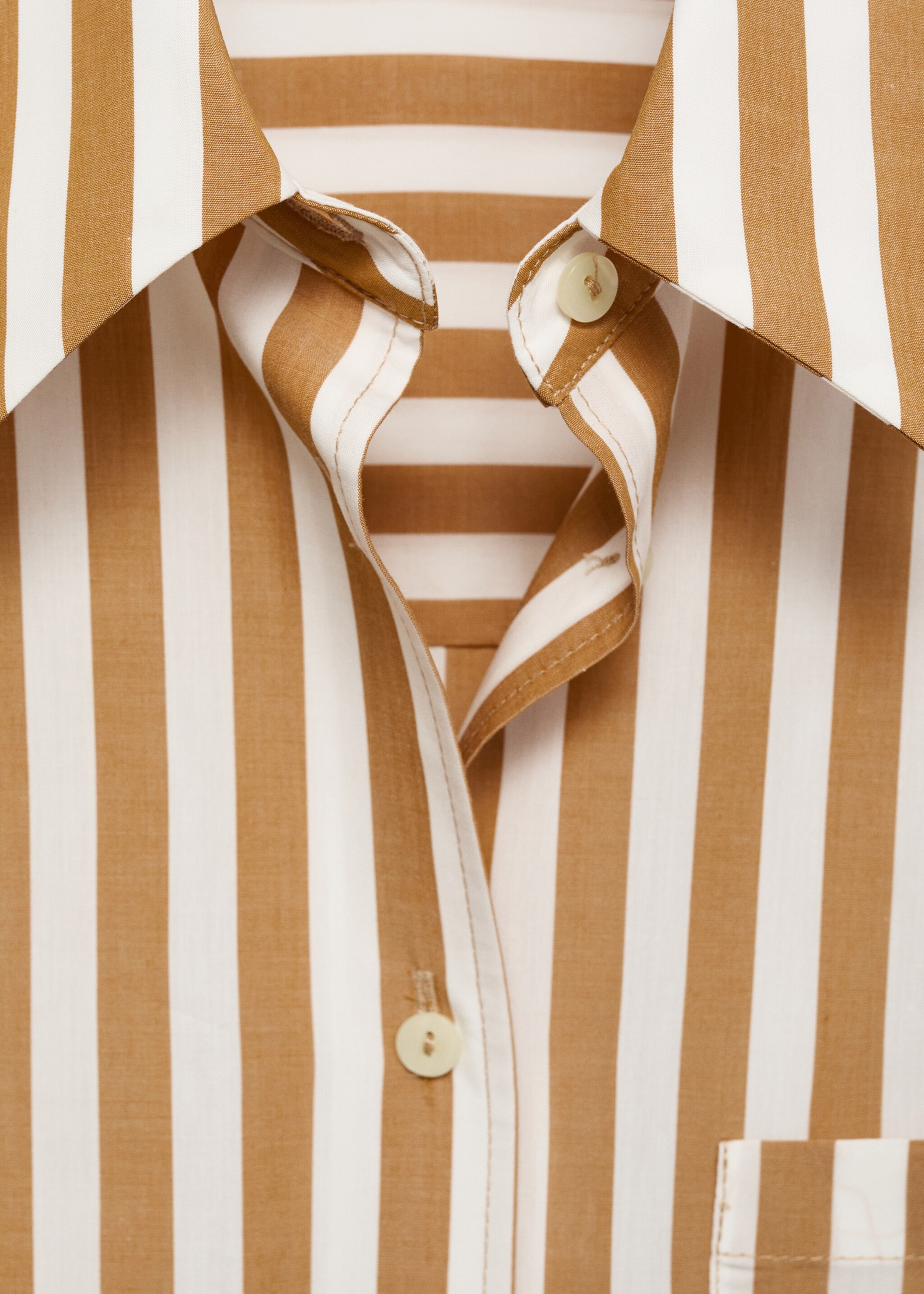 Oversize striped shirt - Details of the article 8, Off White. Ref: 17074084-00.