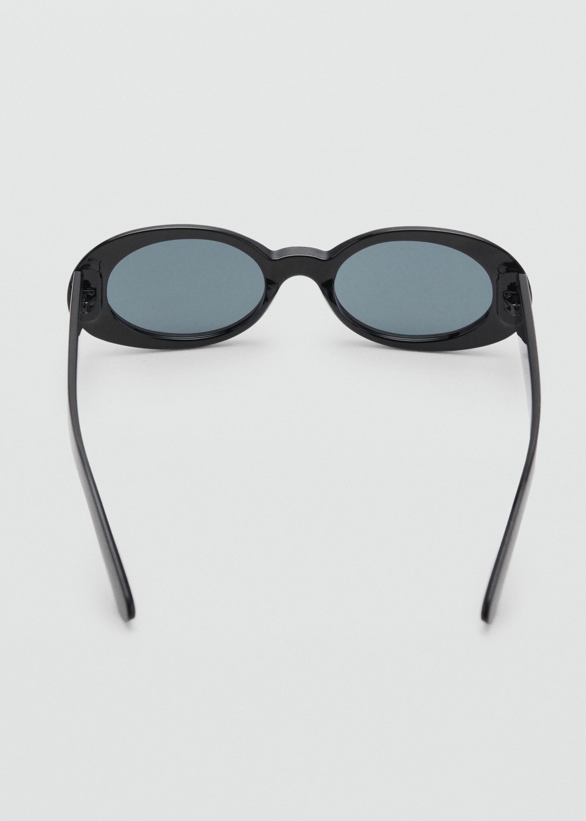 Oval-frame sunglasses - Details of the article 1