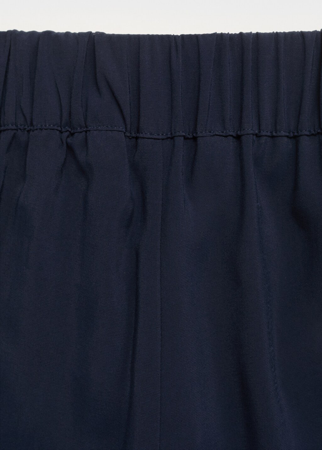 Straight-fit pleated pants