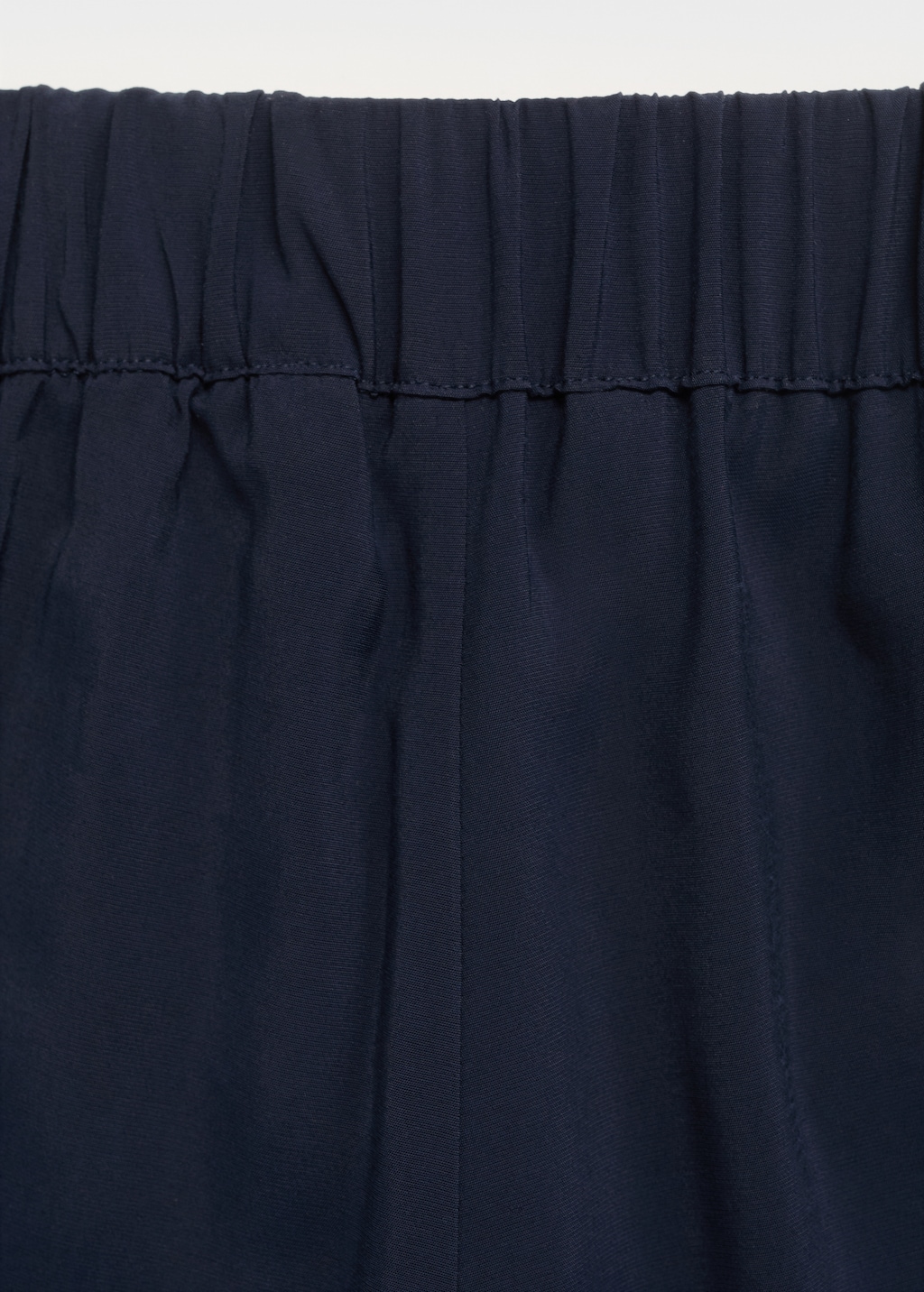 Straight-fit pleated pants